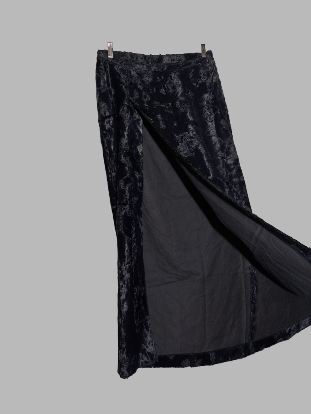 Thumbnail 23ebeb98-c2e6-4d84-a2e3-9efaecfab9a8