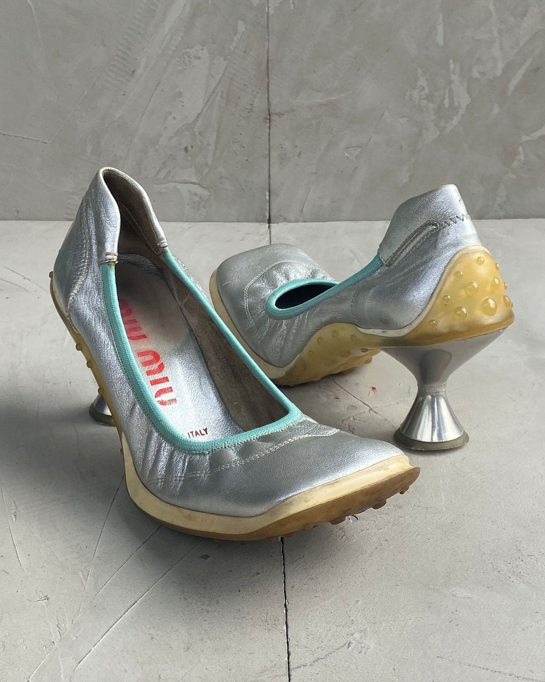 MIU MIU FW99 BUBBLE SOLE METALLIC SILVER HEELS - EU 37 / UK 4 by MIU MIU in size EU 37 from SHOES category