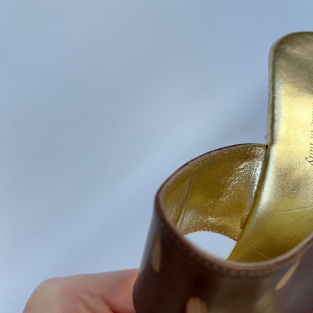 Thumbnail a988c454-c549-43e8-9e4f-dfb03c81125b