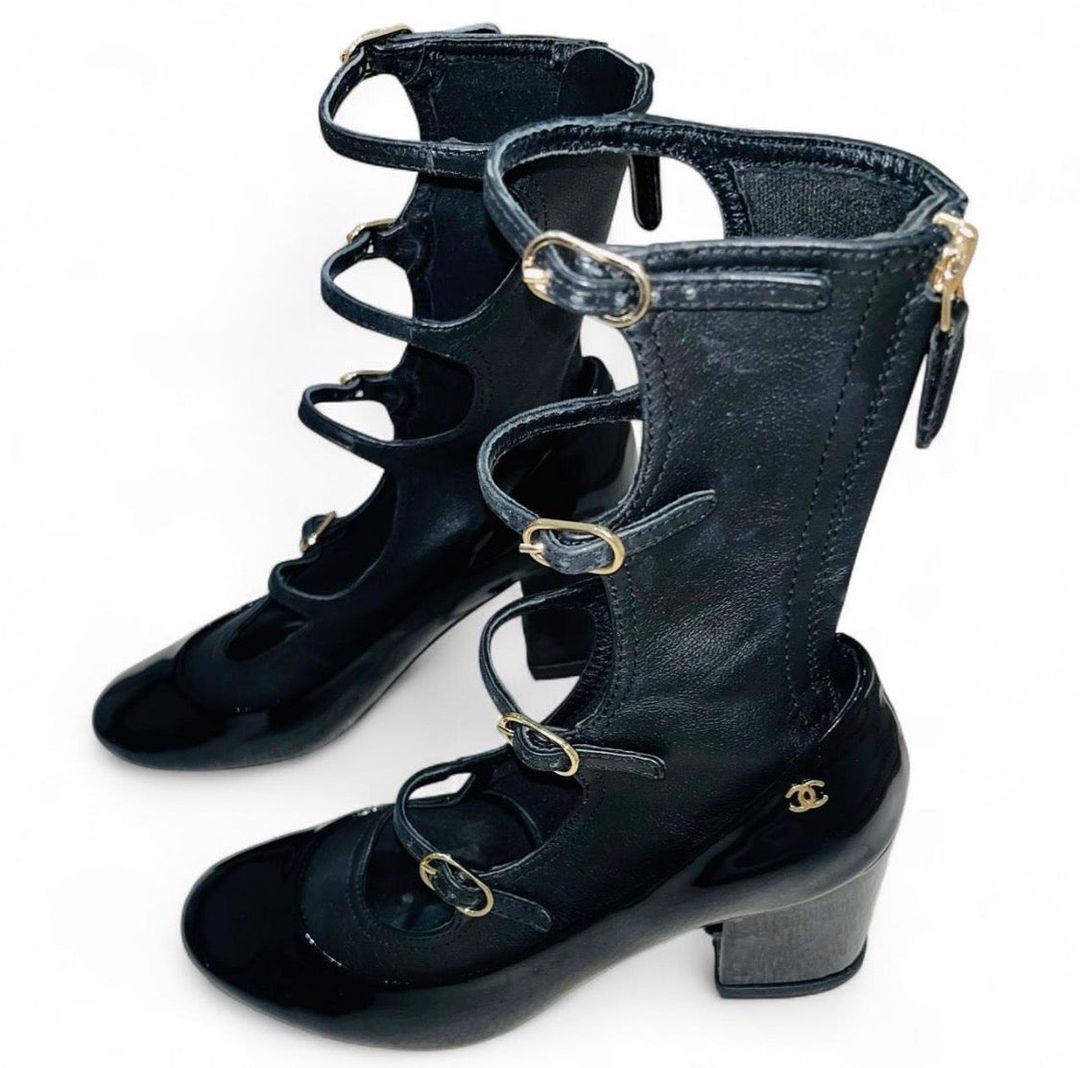 Thumbnail 8cbcd6b6-76f2-41e7-ba4c-f414893cc78b