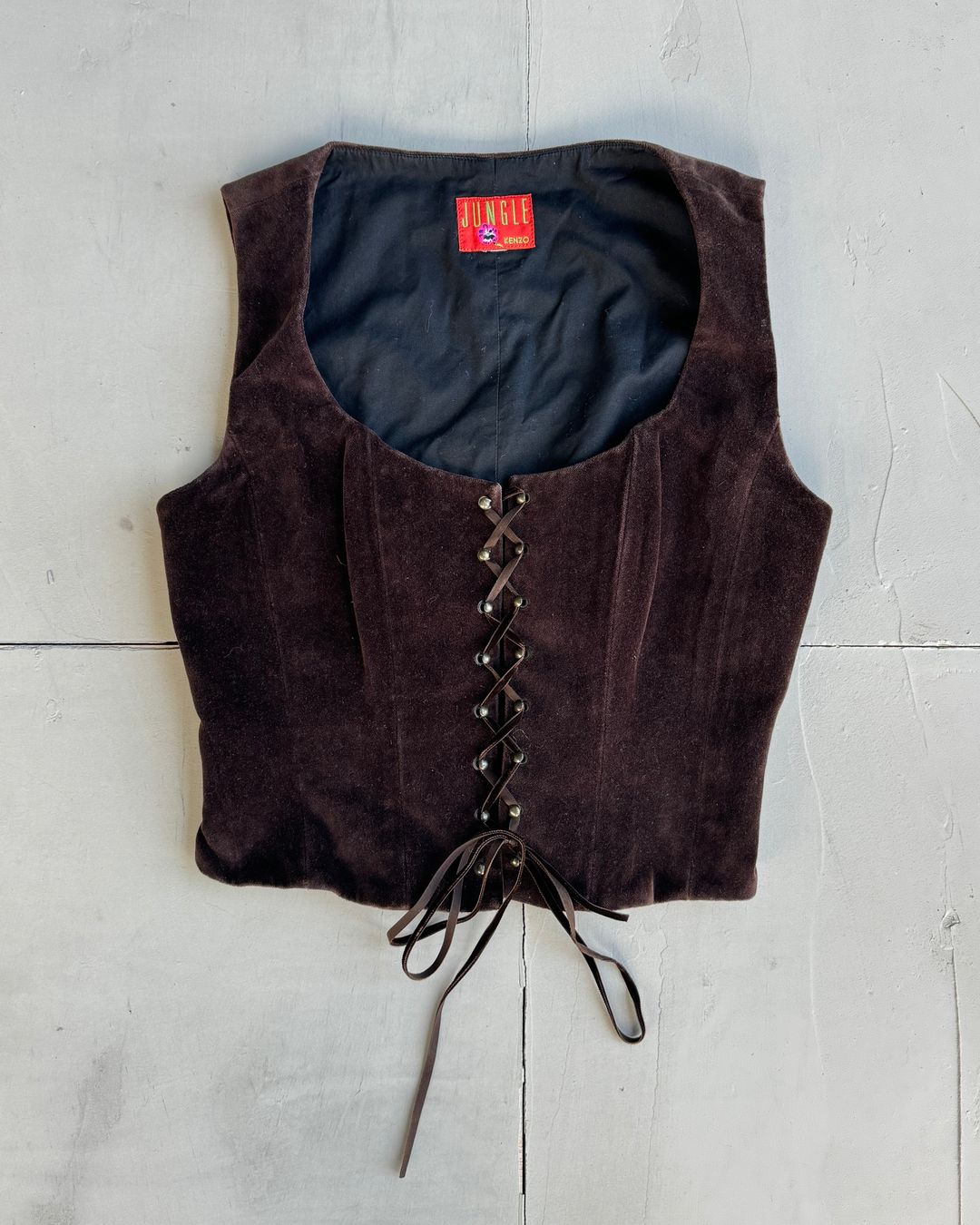 Thumbnail 0b8368b5-f695-4724-80d8-1ddbb0c1310f