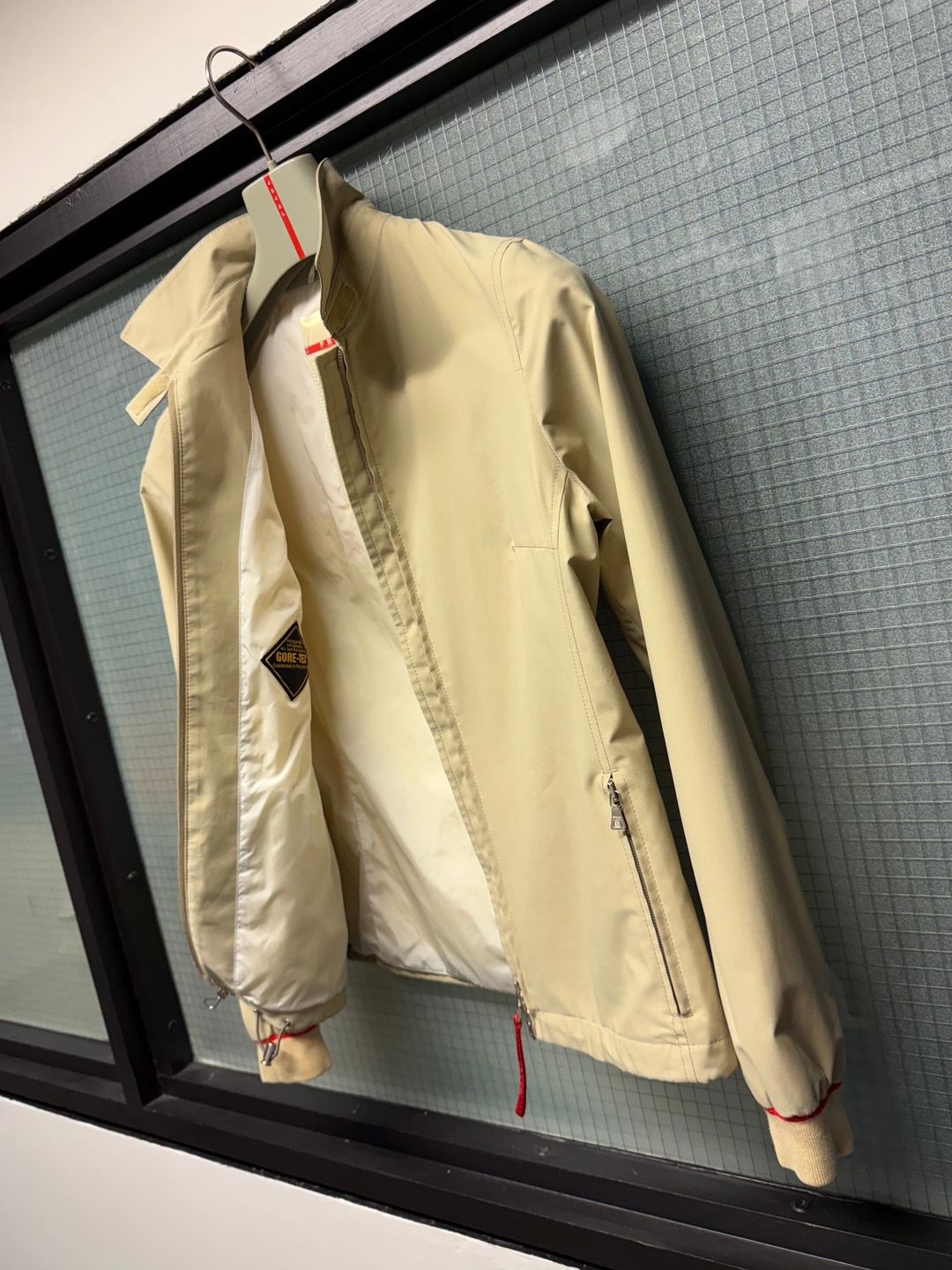 Thumbnail 005c96f7-b83c-431b-99f3-38918a9fec5a