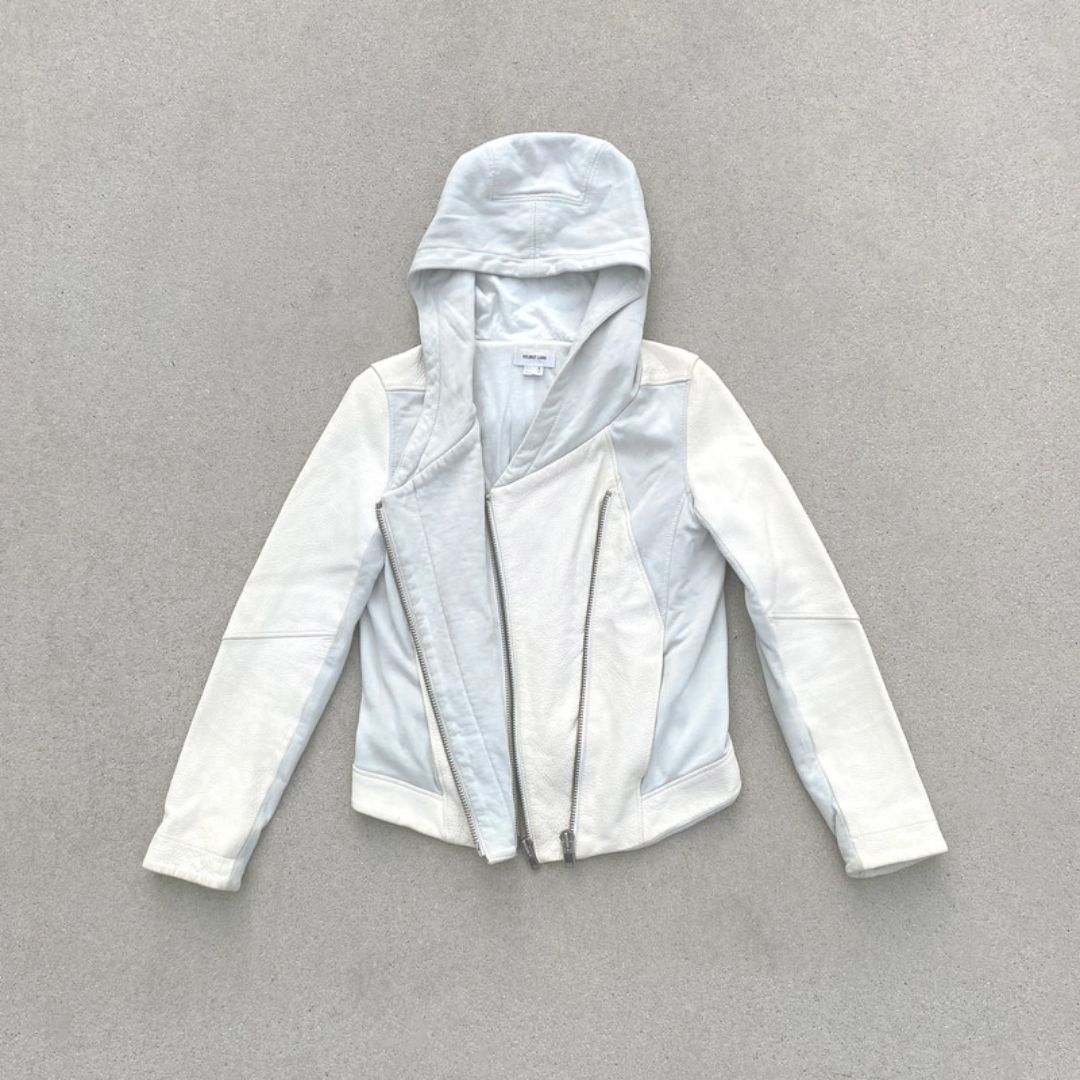 Thumbnail 444130fd-3797-49b2-be62-7ad93c337e6b