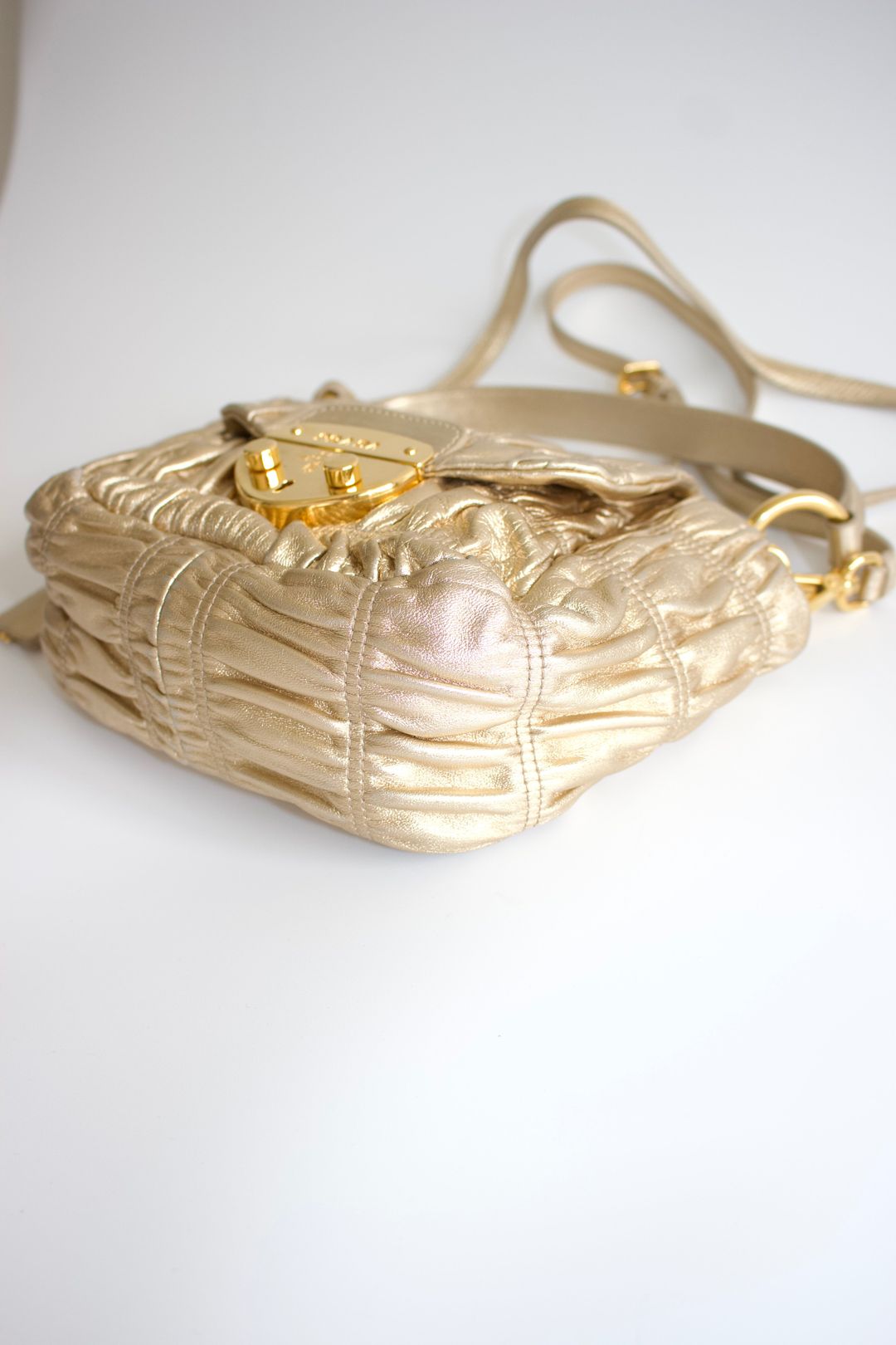 Thumbnail 90d354dc-b098-4183-987a-6b5d517cd318