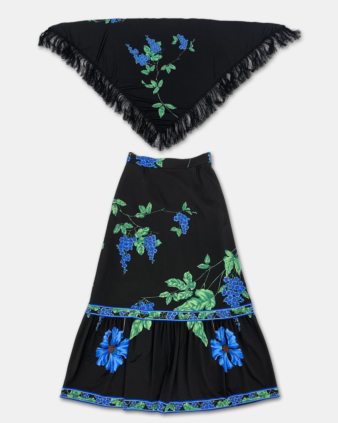 Vintage 1980s Flower Print Maxi Skirt and Fringed Triangle Scarf Set Black by Vintage in size M from SUITS category