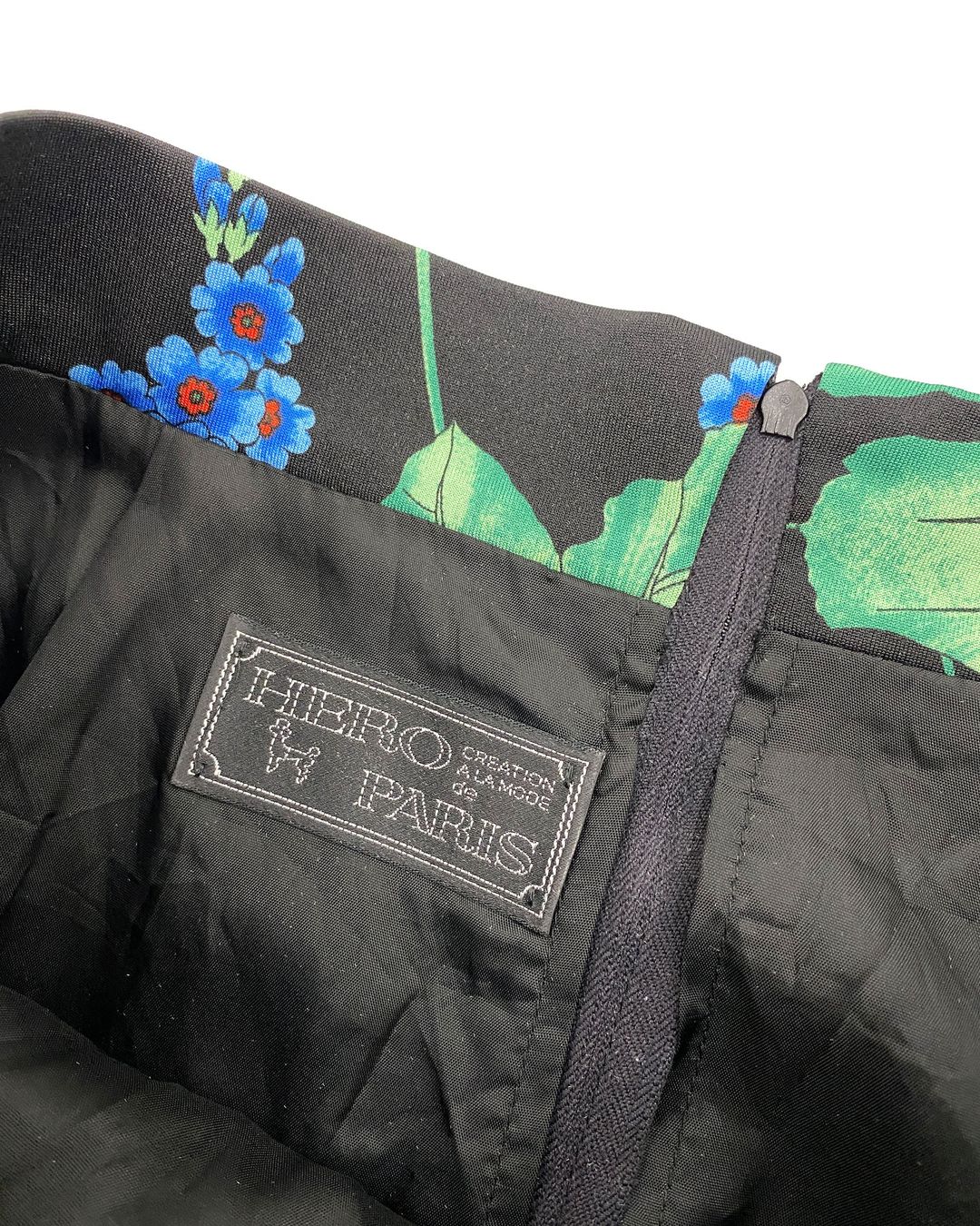 Thumbnail 6ea374c0-bed9-46d8-9dc1-778435dc3cbf