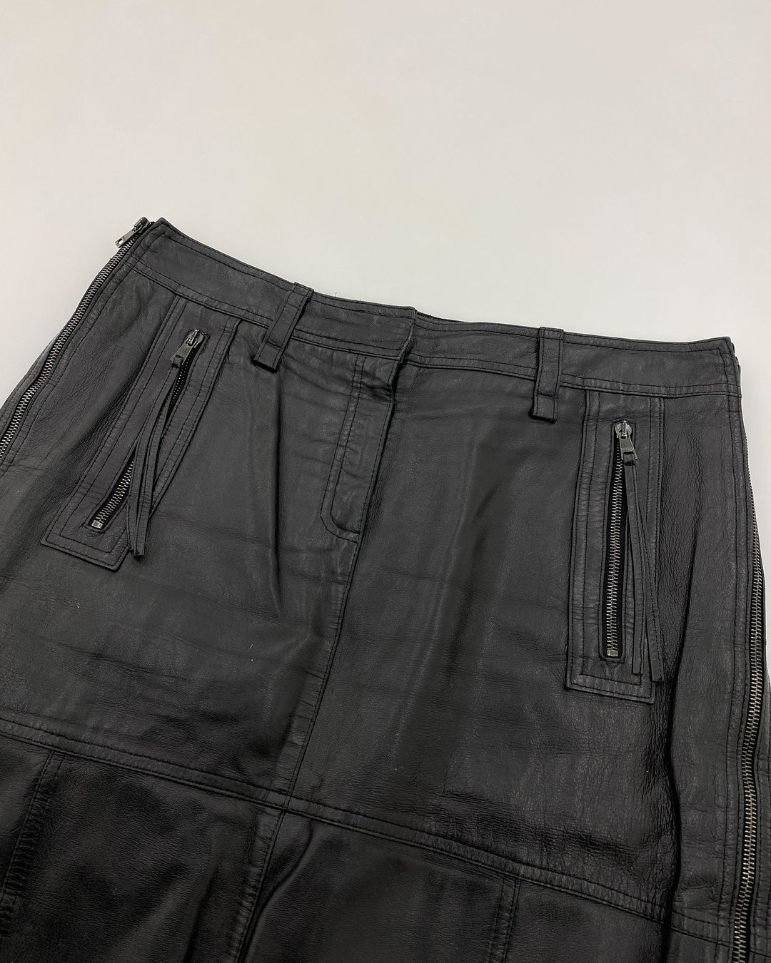 Thumbnail 537b1f80-51e2-425e-be29-ec599722a041