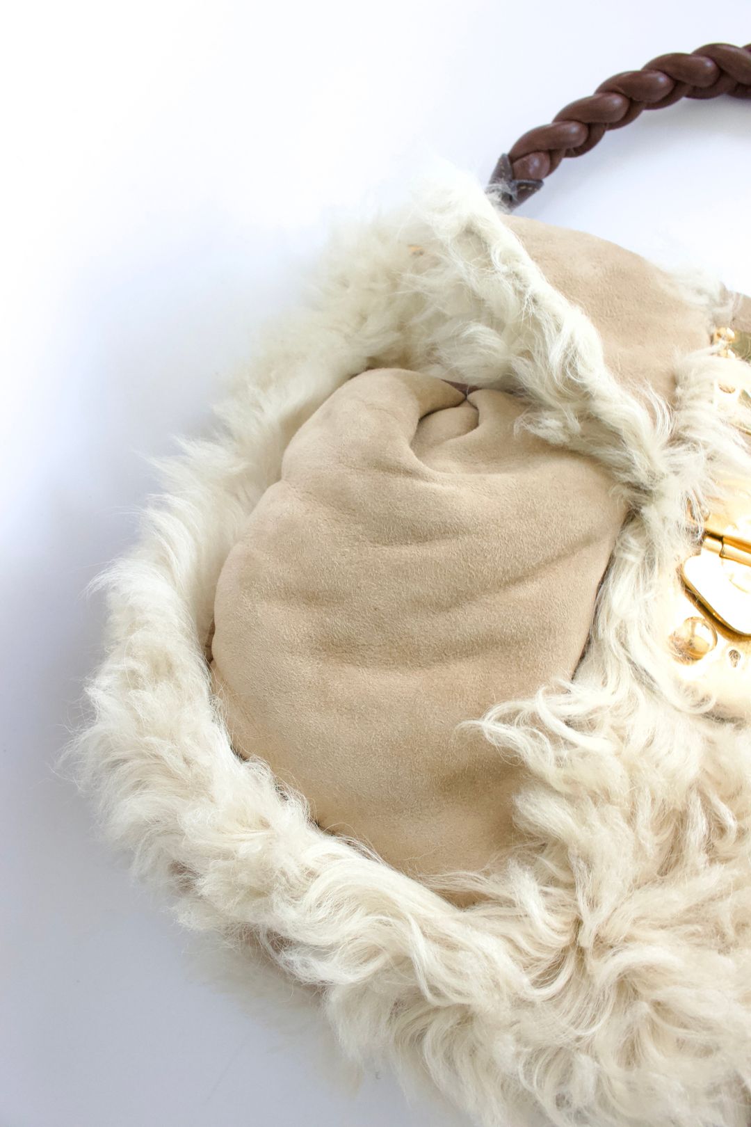 Thumbnail 6dcd25e2-ae11-4e8a-83e2-882bb5c1cf8e