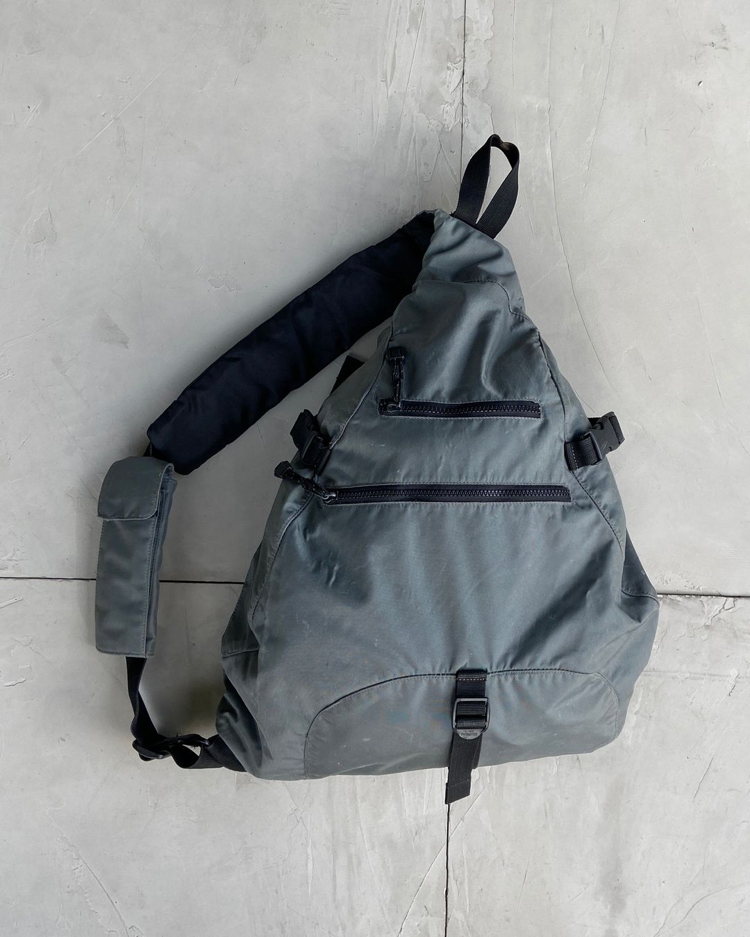 GAP 90'S SINGLE STRAP SLING BAG by Gap in size ONE SIZE from BAGS category