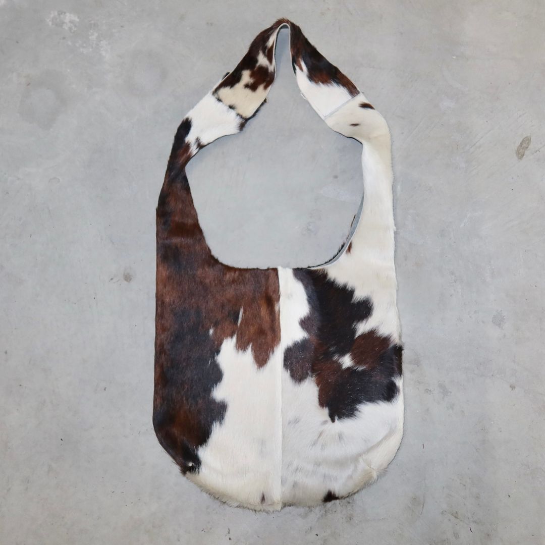 Owen Barry Cowhide Messenger Bag by Owen Barry in size ONE SIZE from BAGS category