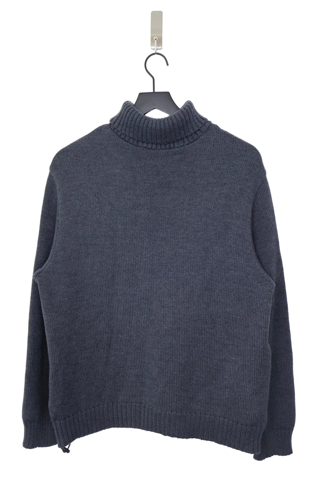 Thumbnail 346e3510-60a5-4c04-8781-16b84876d91b