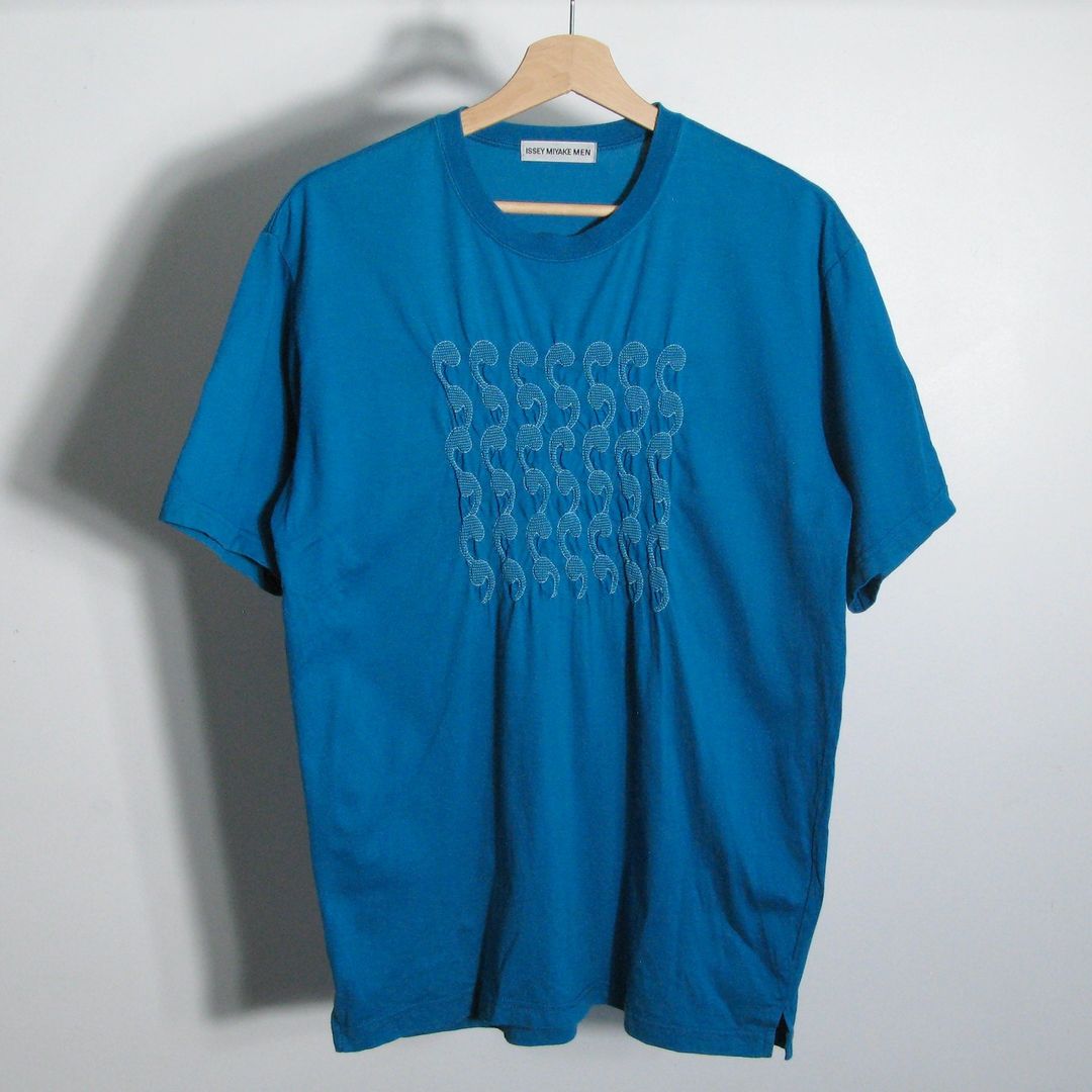 s/s1999 Issey Miyake t-shirt by ISSEY MIYAKE in size ONE SIZE from TOPS category