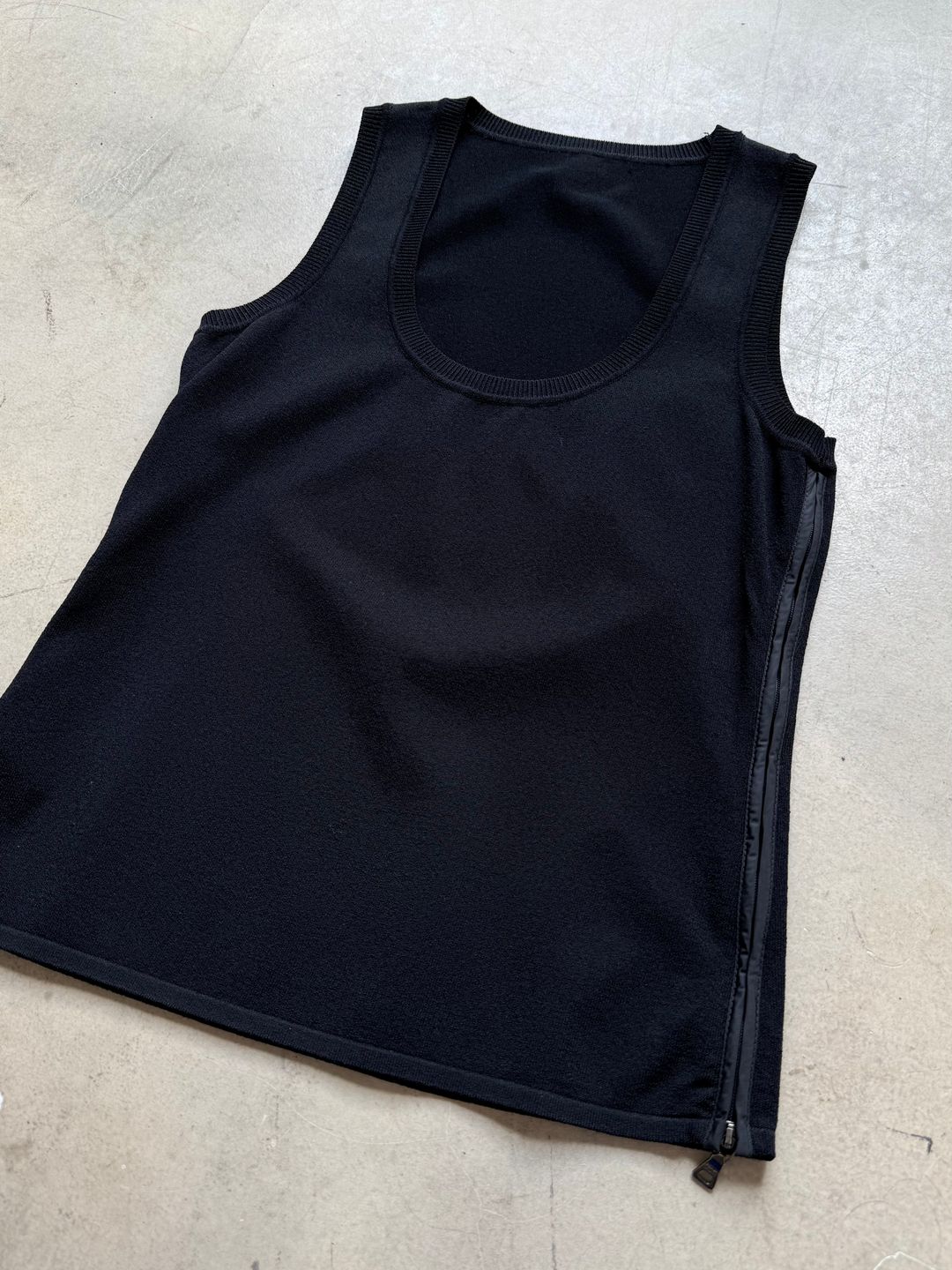 Thumbnail 0cf13dfe-336d-4c64-9f6b-7f64a95e0945