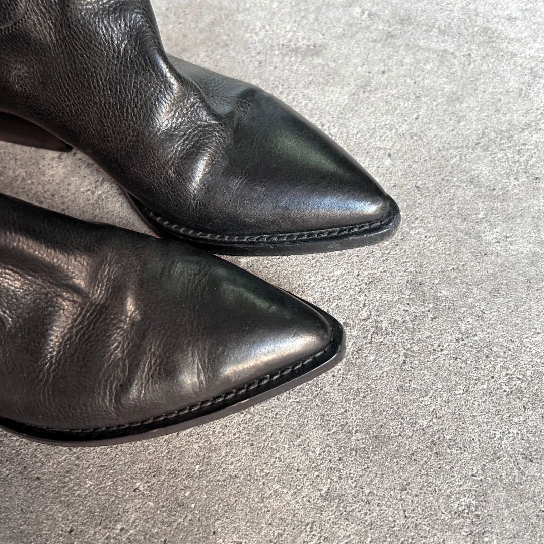 Thumbnail 10c0bb9c-2623-4730-830e-93ab2147663f