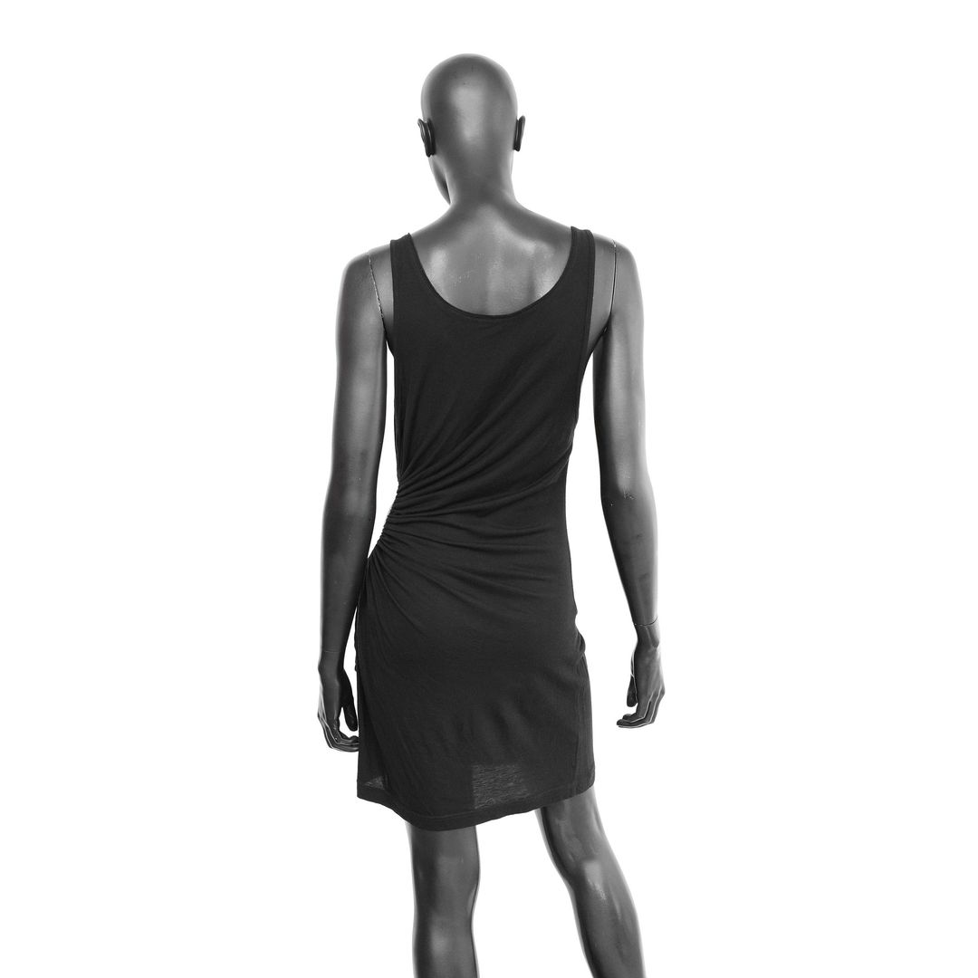 Thumbnail 654d64d6-84fb-470c-956d-8fcb7f717d8e