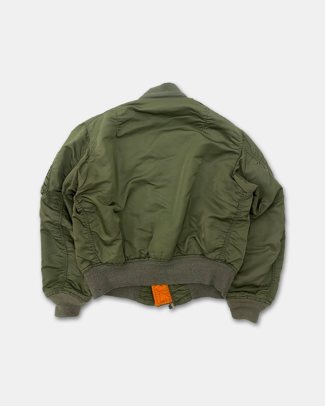 Thumbnail 55e6c9dd-e80e-4837-aacf-4c373b230d83