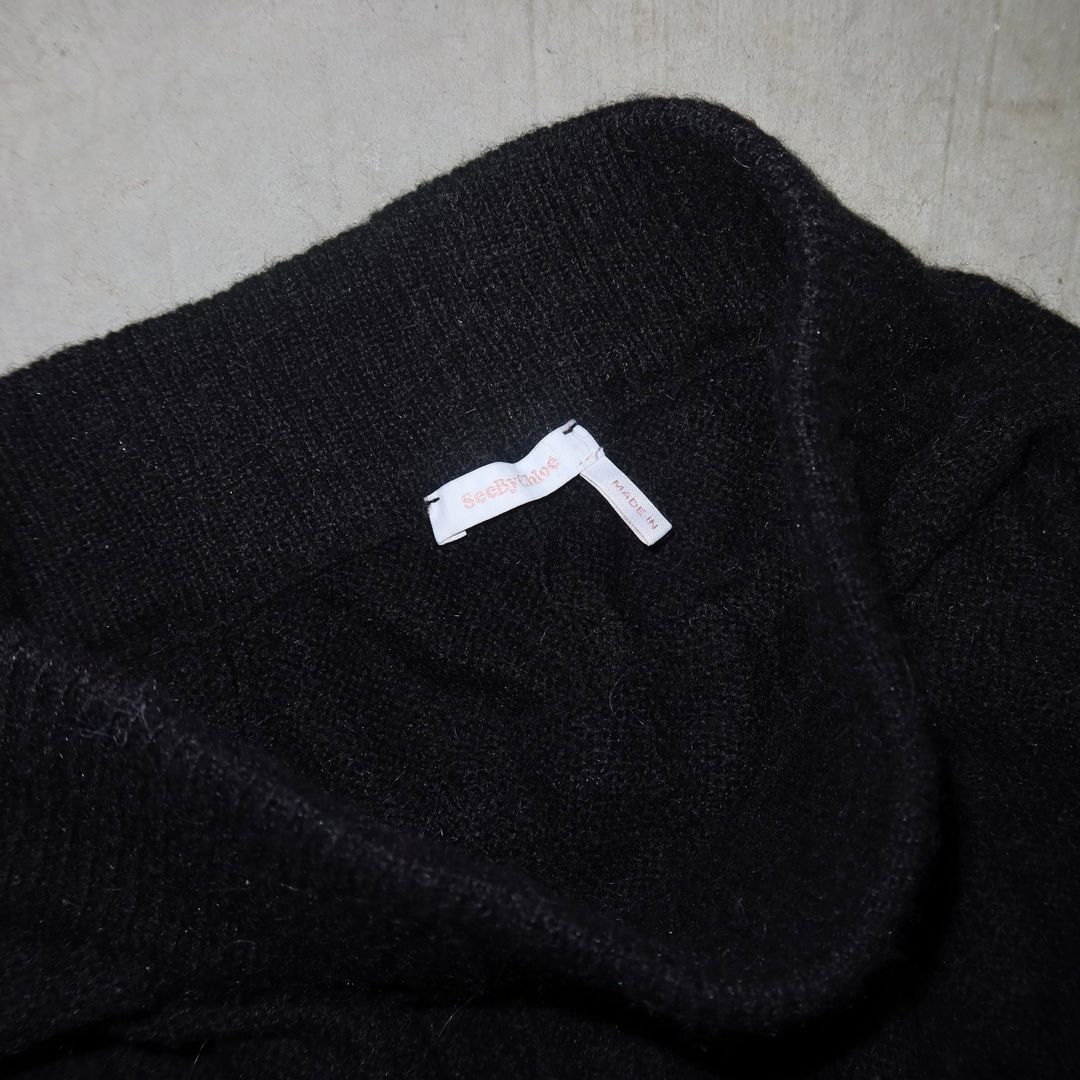 Thumbnail 2c367ae0-79d8-4c98-82b0-7bd69c783287