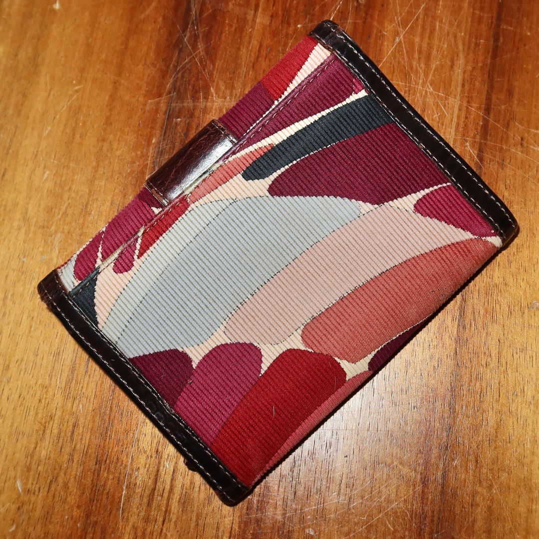 Thumbnail ab6dc7ad-7db0-4305-8258-1661f417ff0b