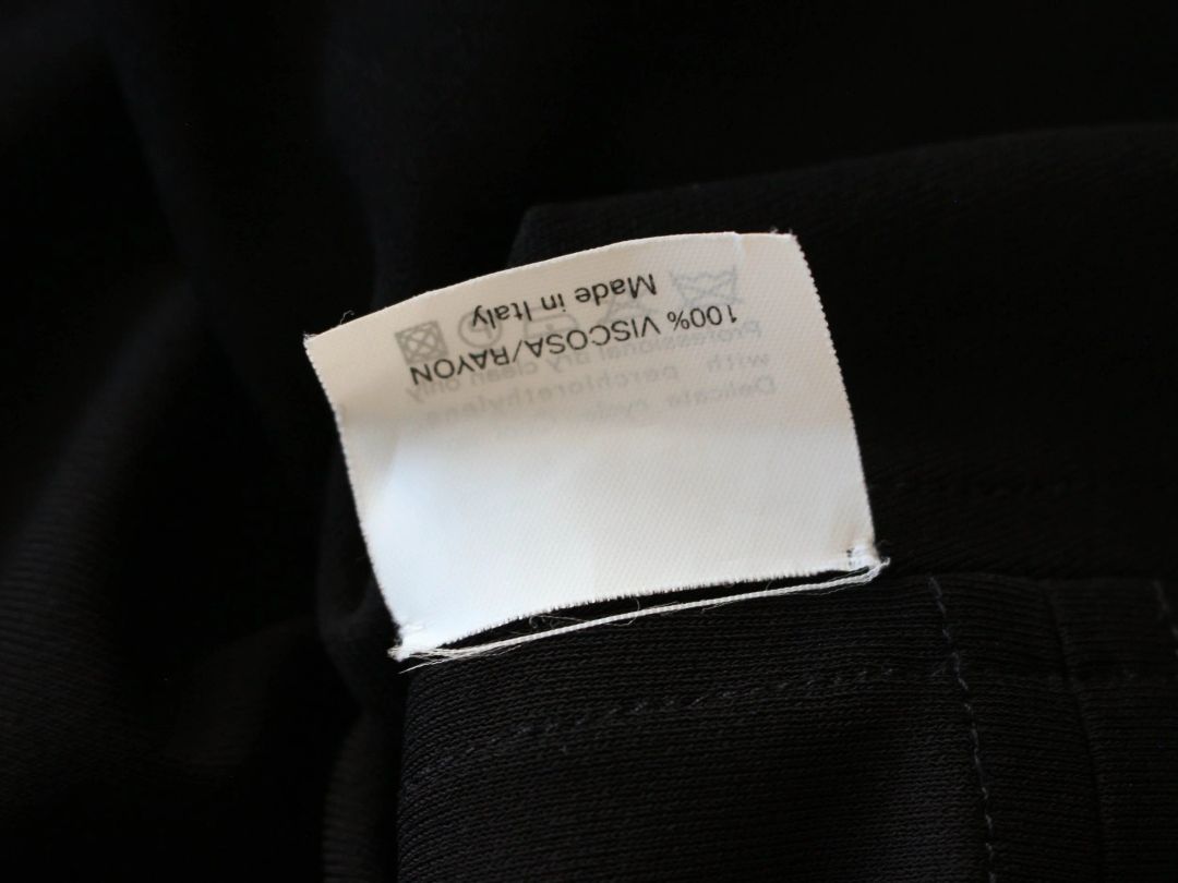 Thumbnail 03688a26-4bb5-46c5-8e64-6a951f92c875