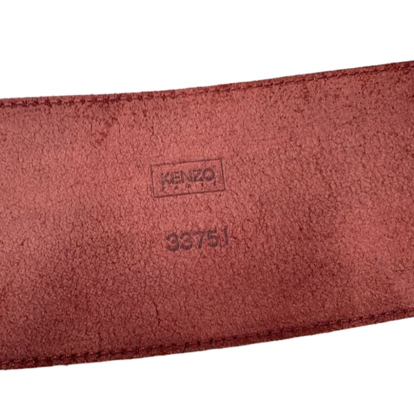 Thumbnail 07c85331-df88-44c4-932c-694f8dedc60e