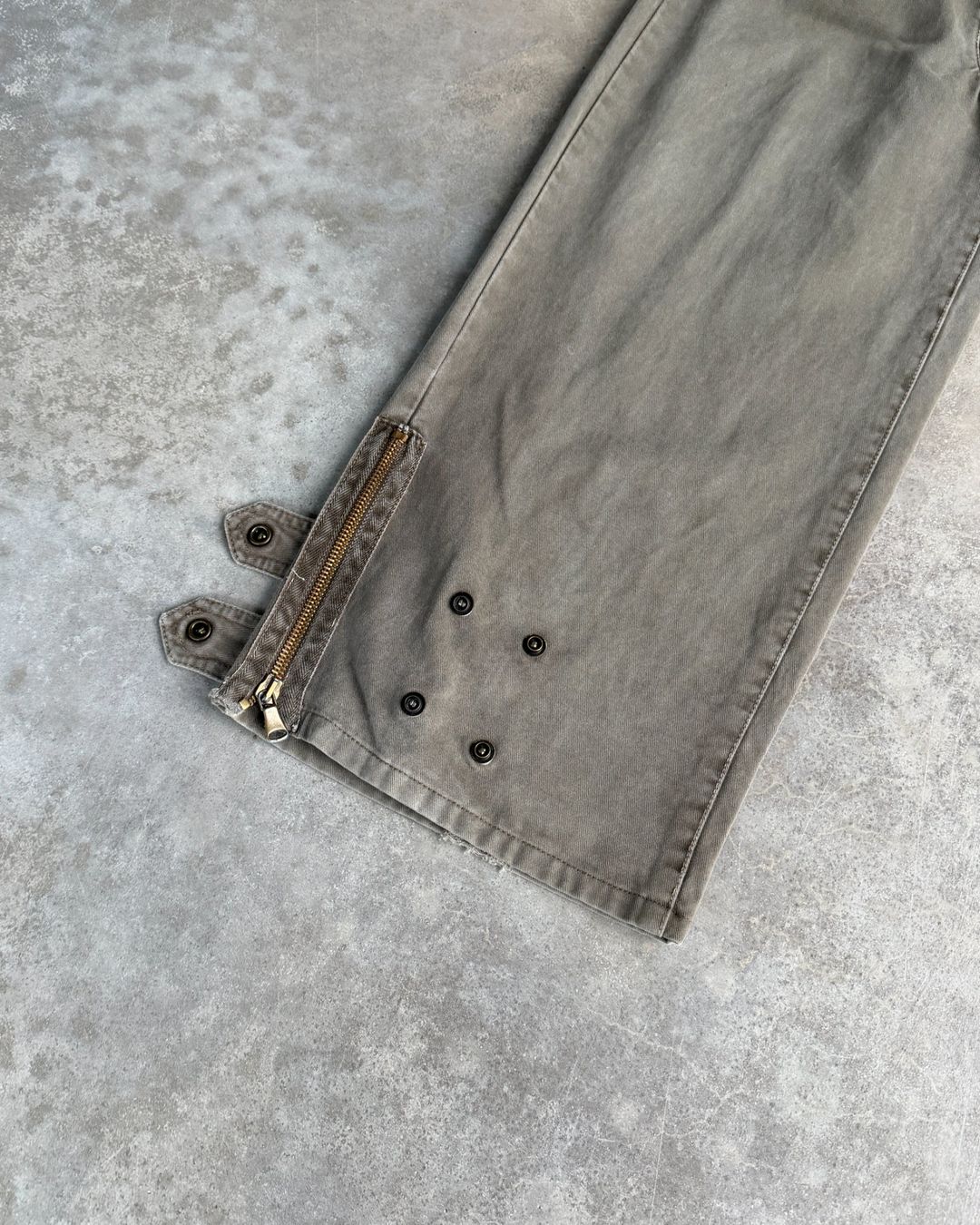 Thumbnail 1a547c9b-d0f6-456b-bb53-0b521e92d197