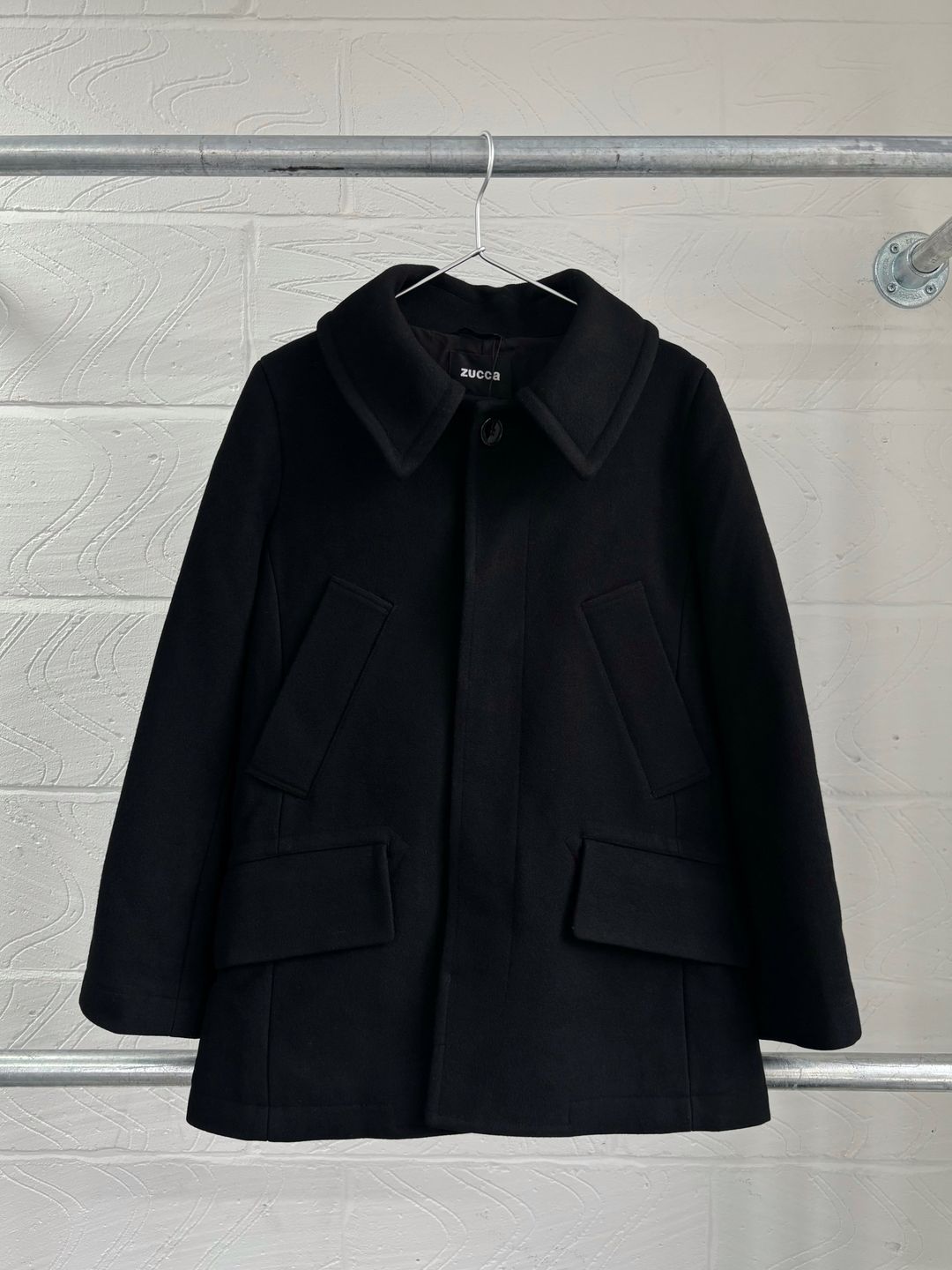 Thumbnail 50ee9976-f970-4786-8de6-1c4d6177cd79