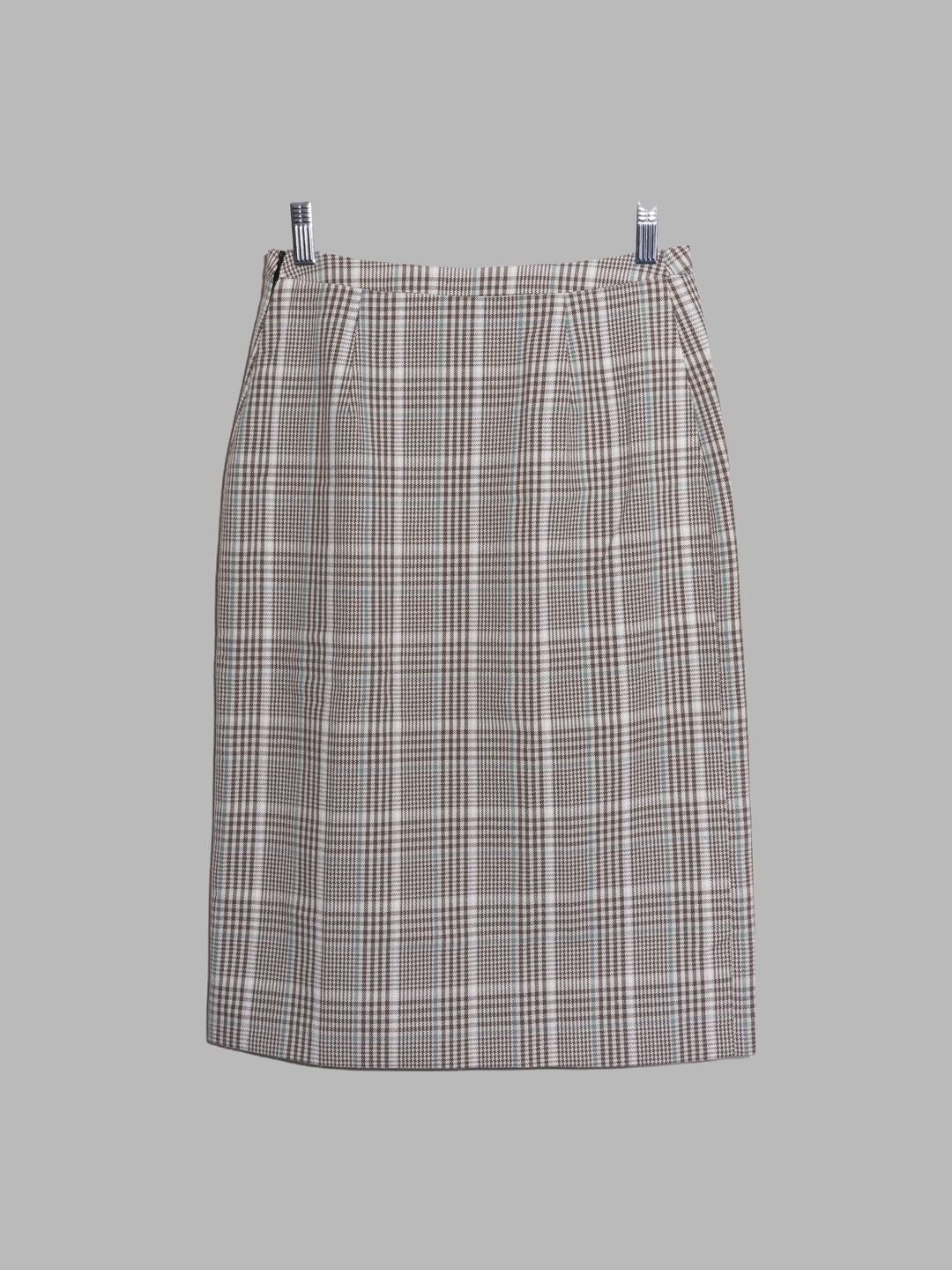 Thumbnail 3258b1d1-51b1-45bd-b09c-711097fb19ee