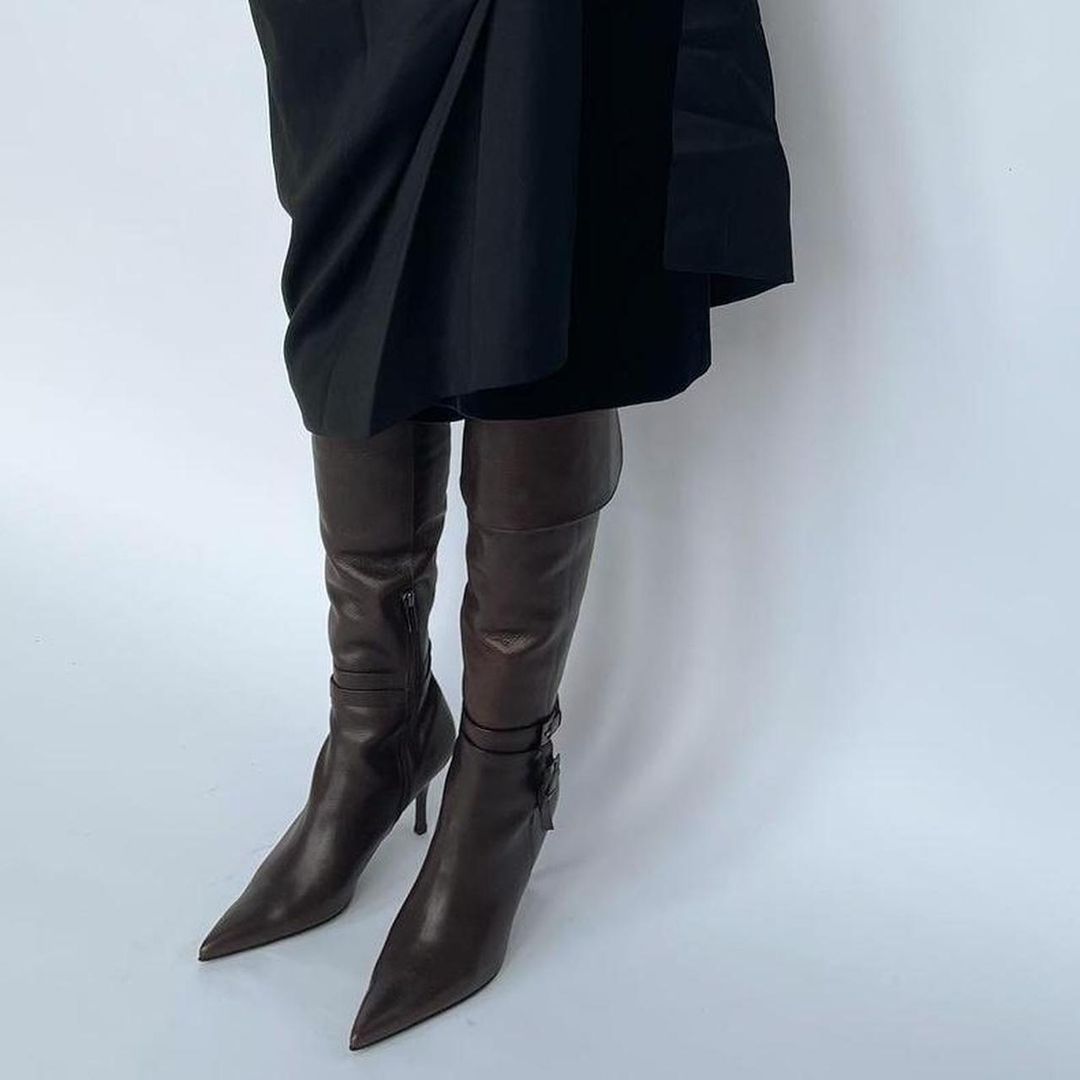 Thumbnail b6def69f-9c39-4030-b9b9-b18d247d7436