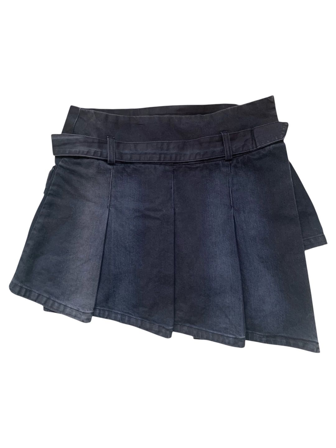 Thumbnail 597c7f3b-5ca4-4801-96cf-e805768808e5