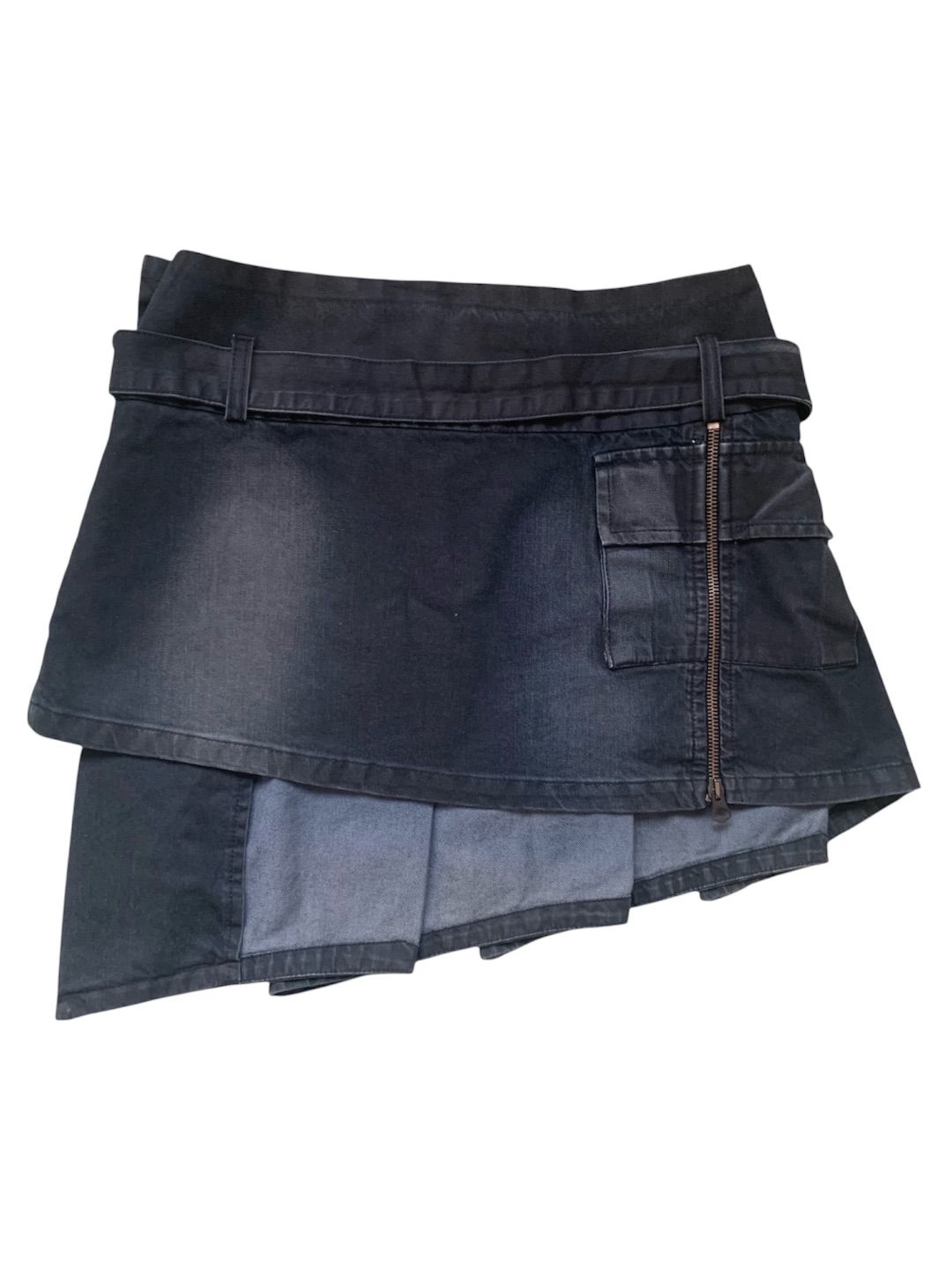 Thumbnail 575e5210-b4fc-4ec5-81f1-87c4afe33791