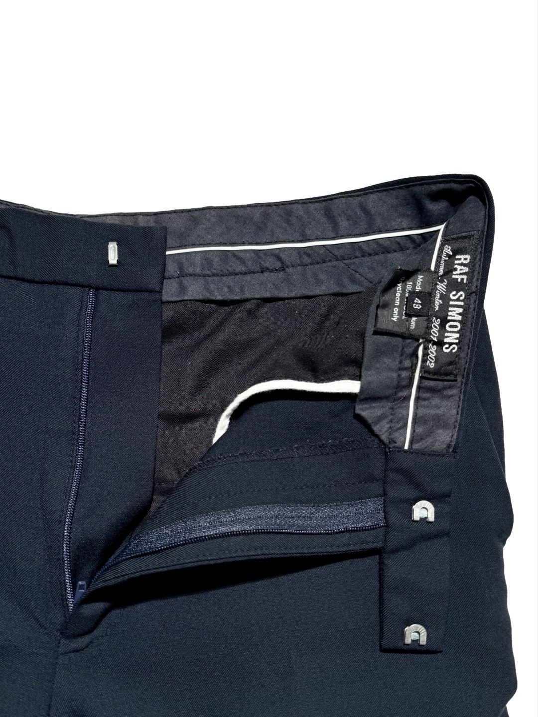 Thumbnail 55d3db40-7cb0-465f-9244-e2729280d5d4