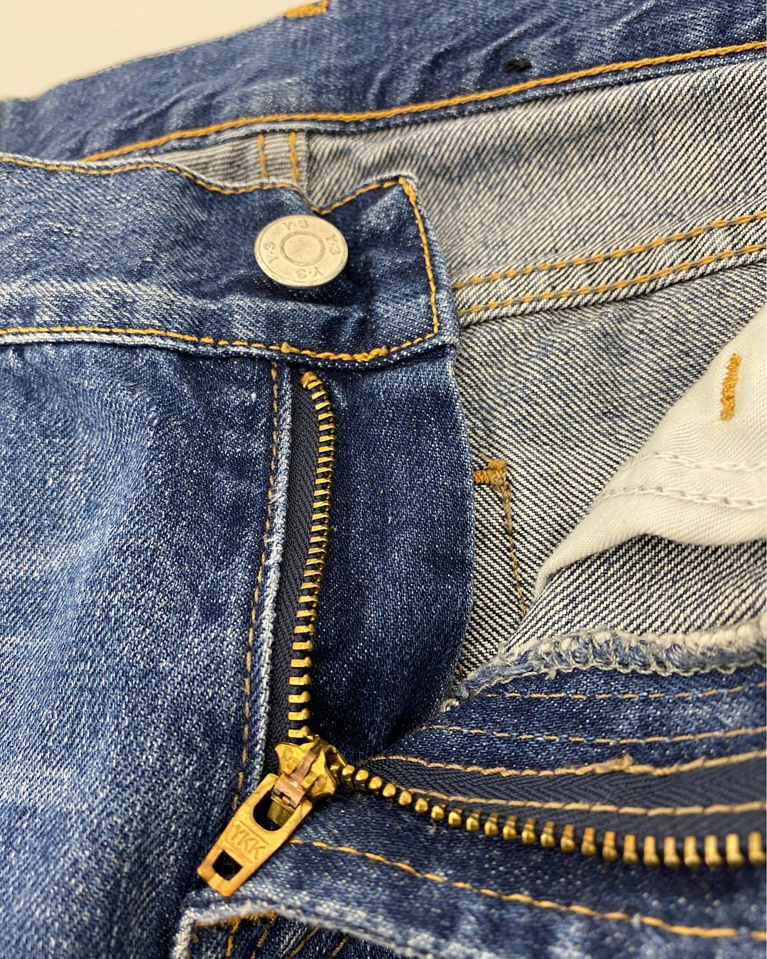 Thumbnail 2cff54c5-3e00-4f6f-9f8c-f7e1c3430213