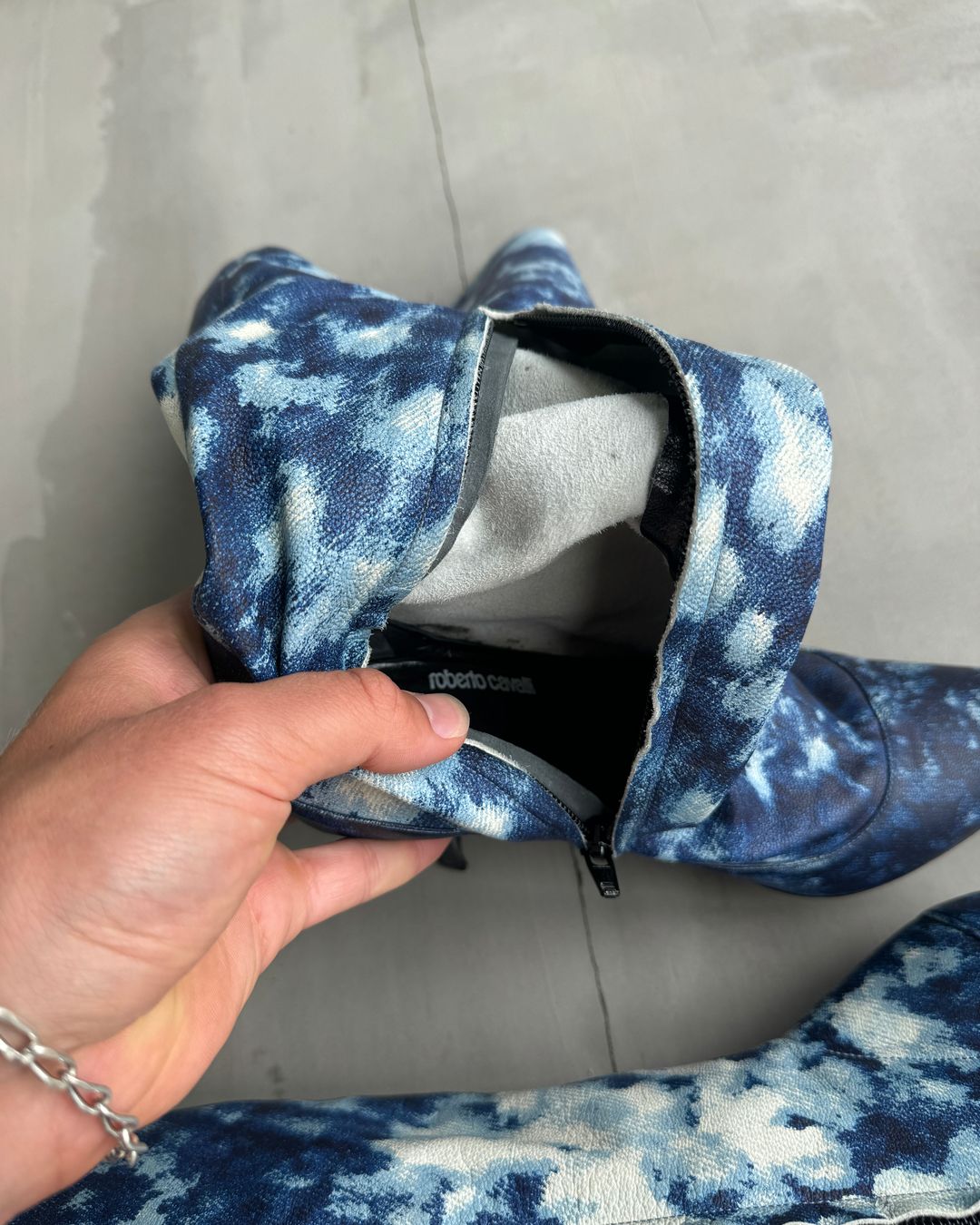 Thumbnail 68df434c-4053-4c7a-81cd-98b60764989b