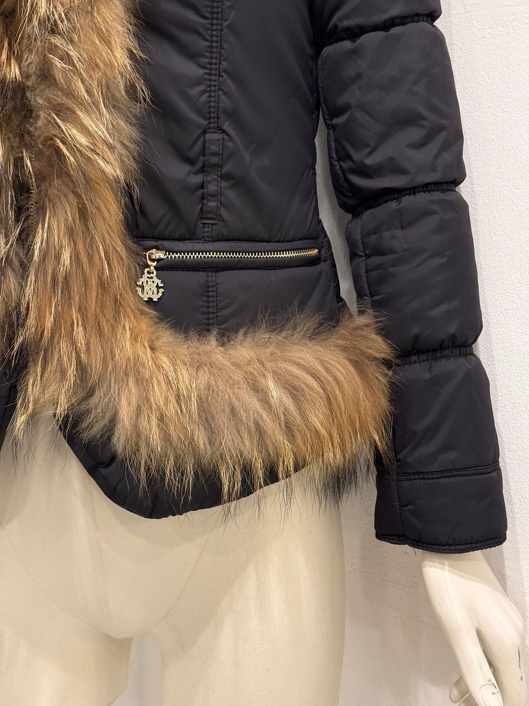 Thumbnail 06f57d00-8fe5-473e-b9fe-0b7599b7311f