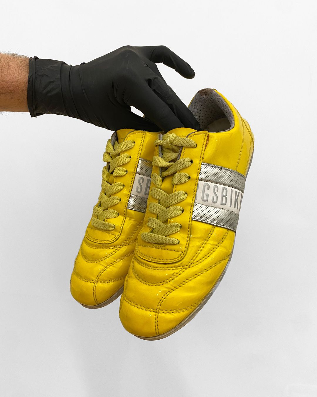 Bikkembergs 2010s Classic Sneaker Yellow Silver by Bikkembergs in size EU 36 from SHOES category