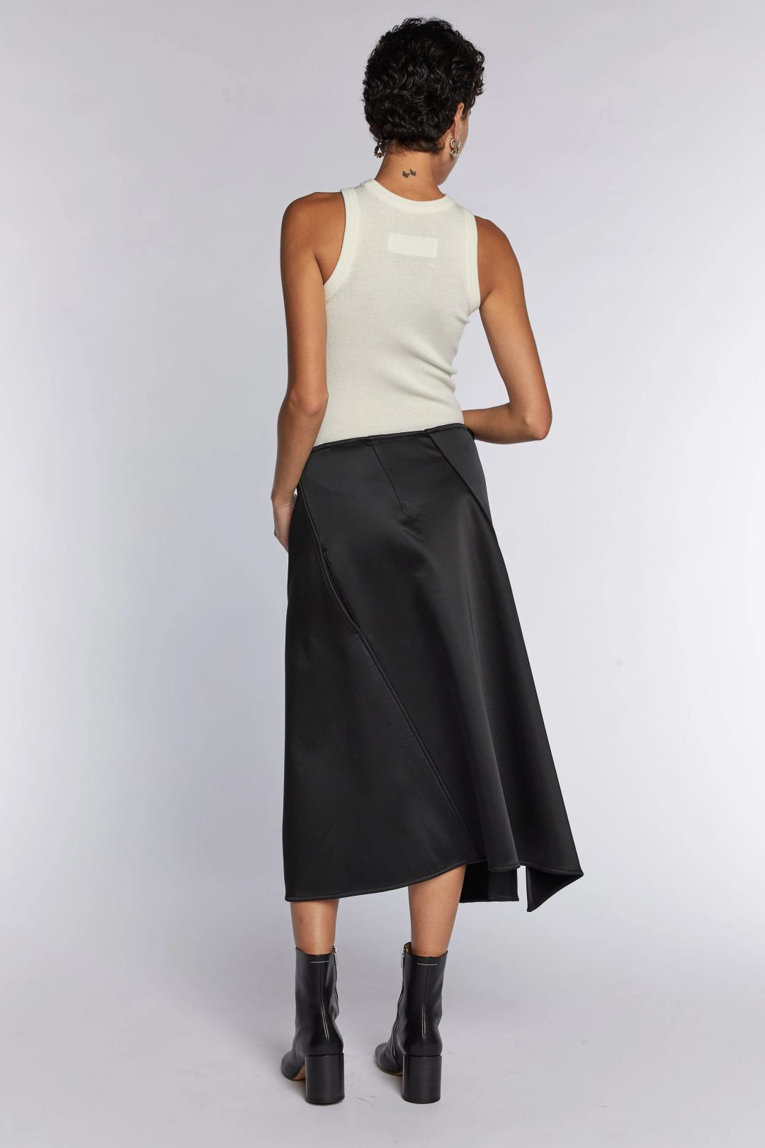 Thumbnail 3a841094-9503-4a7e-b8d3-a8b7b4204b32