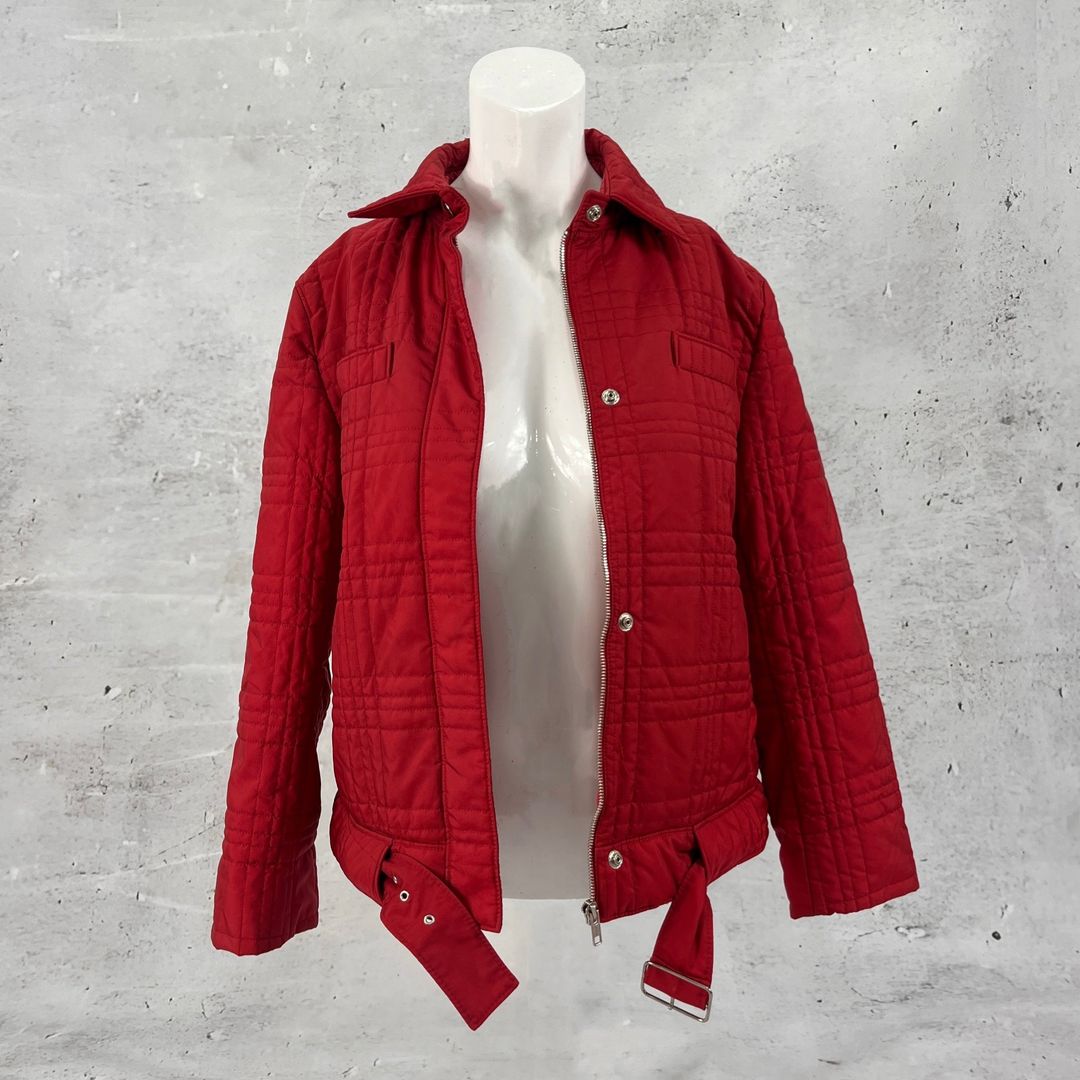 Thumbnail 6d262632-6572-4eca-ab30-a212329da56f