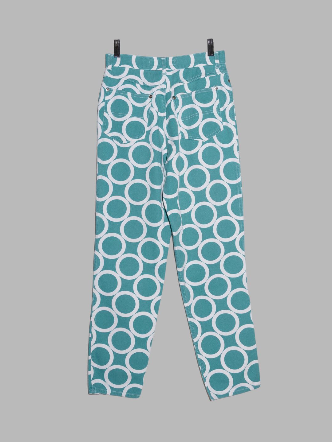 Thumbnail 52335d3b-d48a-48c8-8c09-17813c1983c0