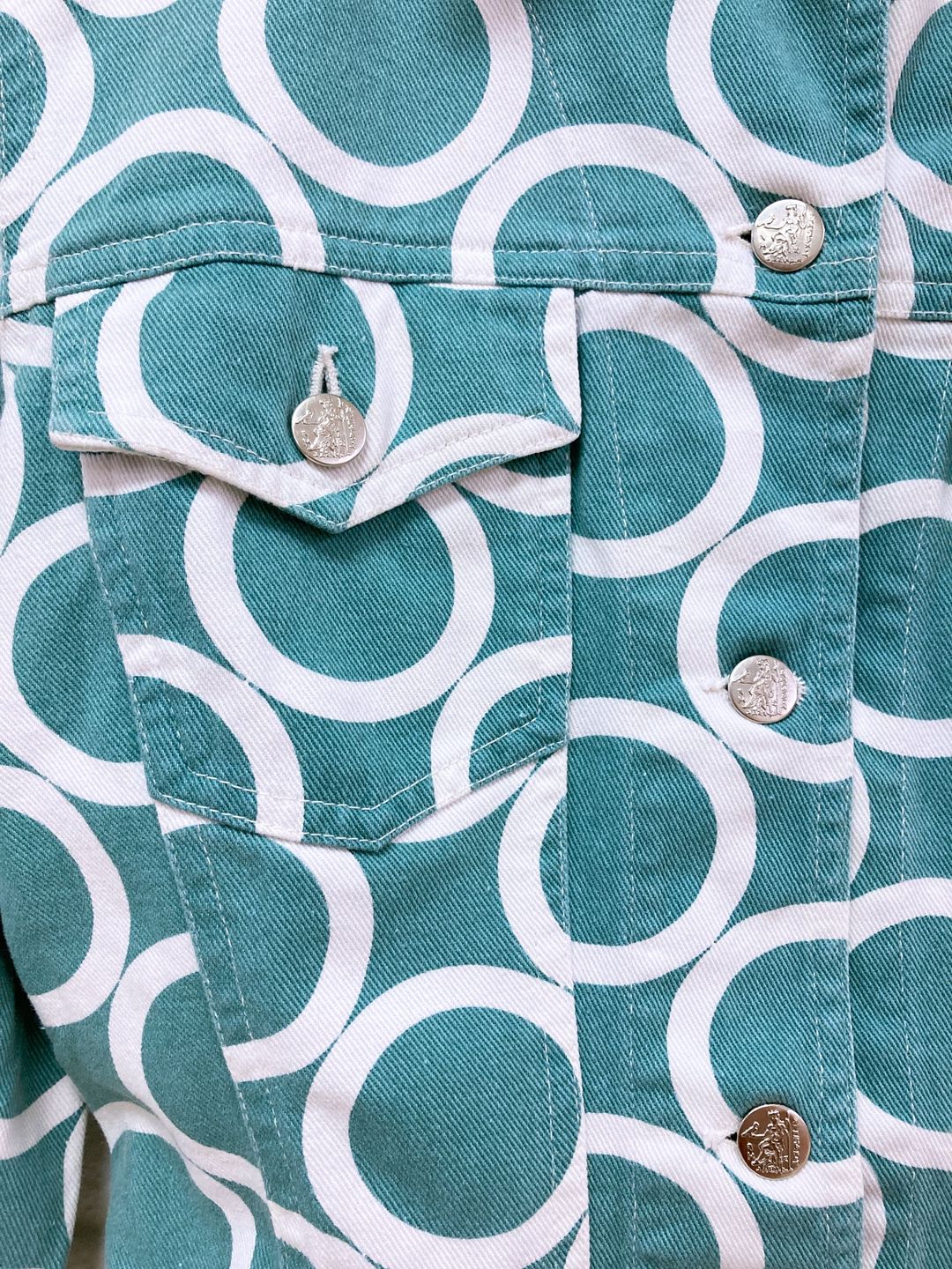 Thumbnail a7988c4f-4a33-4184-957f-85b08586ed35