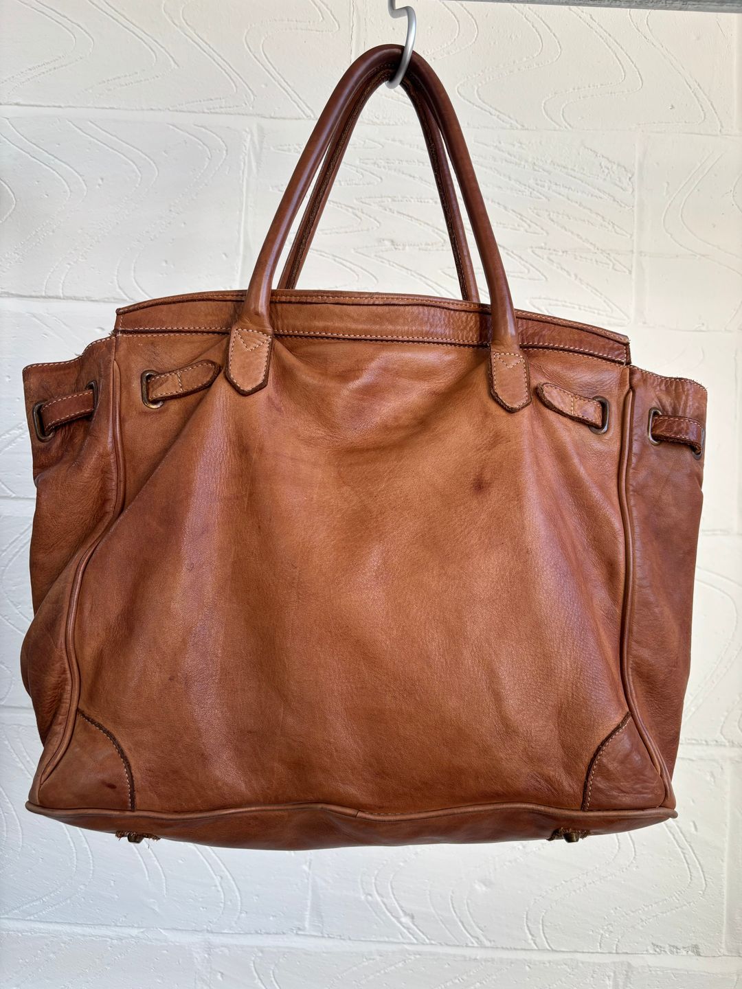 Thumbnail 0e93cce7-a738-4437-9d8b-3f1736c8f94c