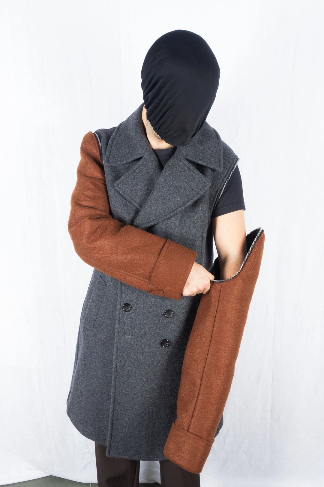 Comme des Garçons Homme Plus A/W 2022 sculpted peacoat by COMME DES GARÇONS HOMME PLUS in size L from COATS & JACKETS category