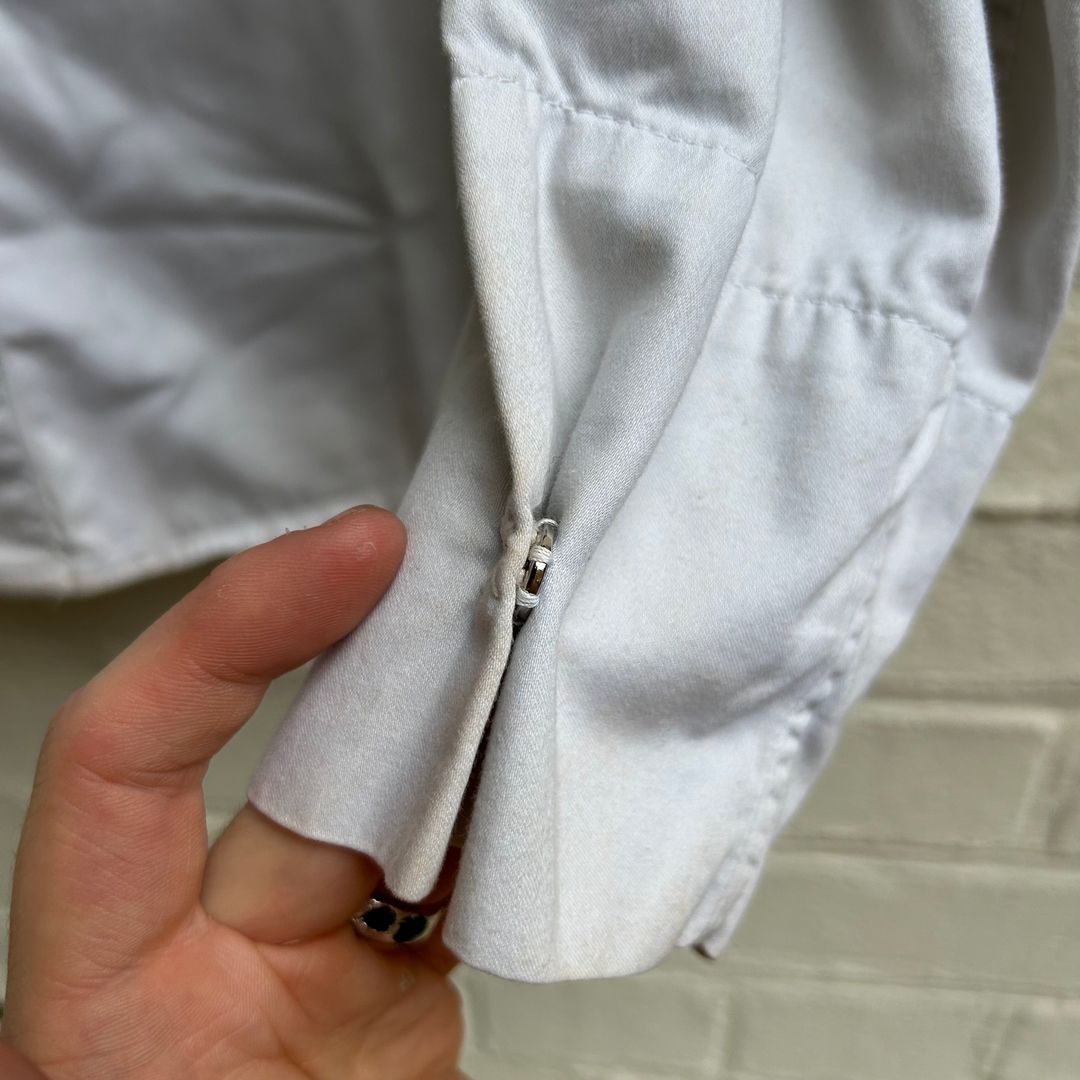 Thumbnail 0d0a2653-641e-4ee7-ae8c-8a9be78fb294