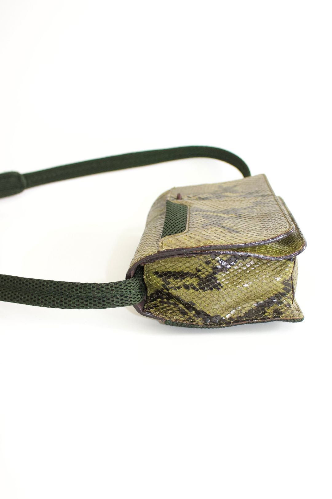 Thumbnail 2e0615f9-cab7-4c9e-8c32-577624bf599c