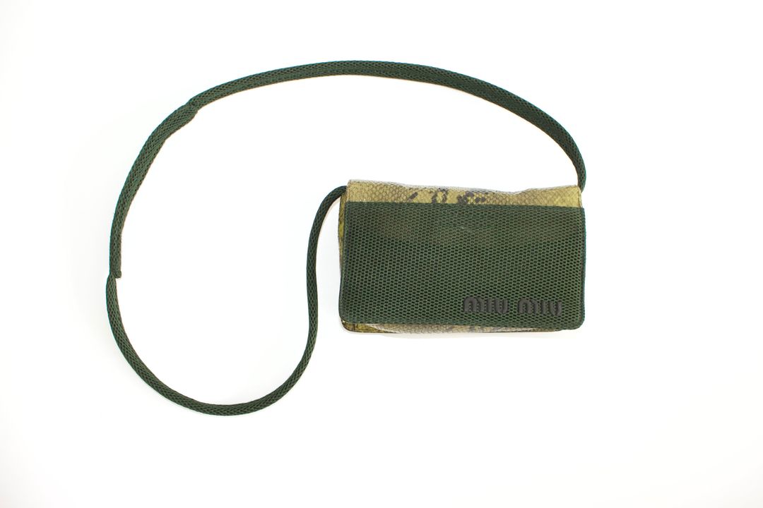 Thumbnail 10a08639-873b-41aa-9287-ea03b8c4db76