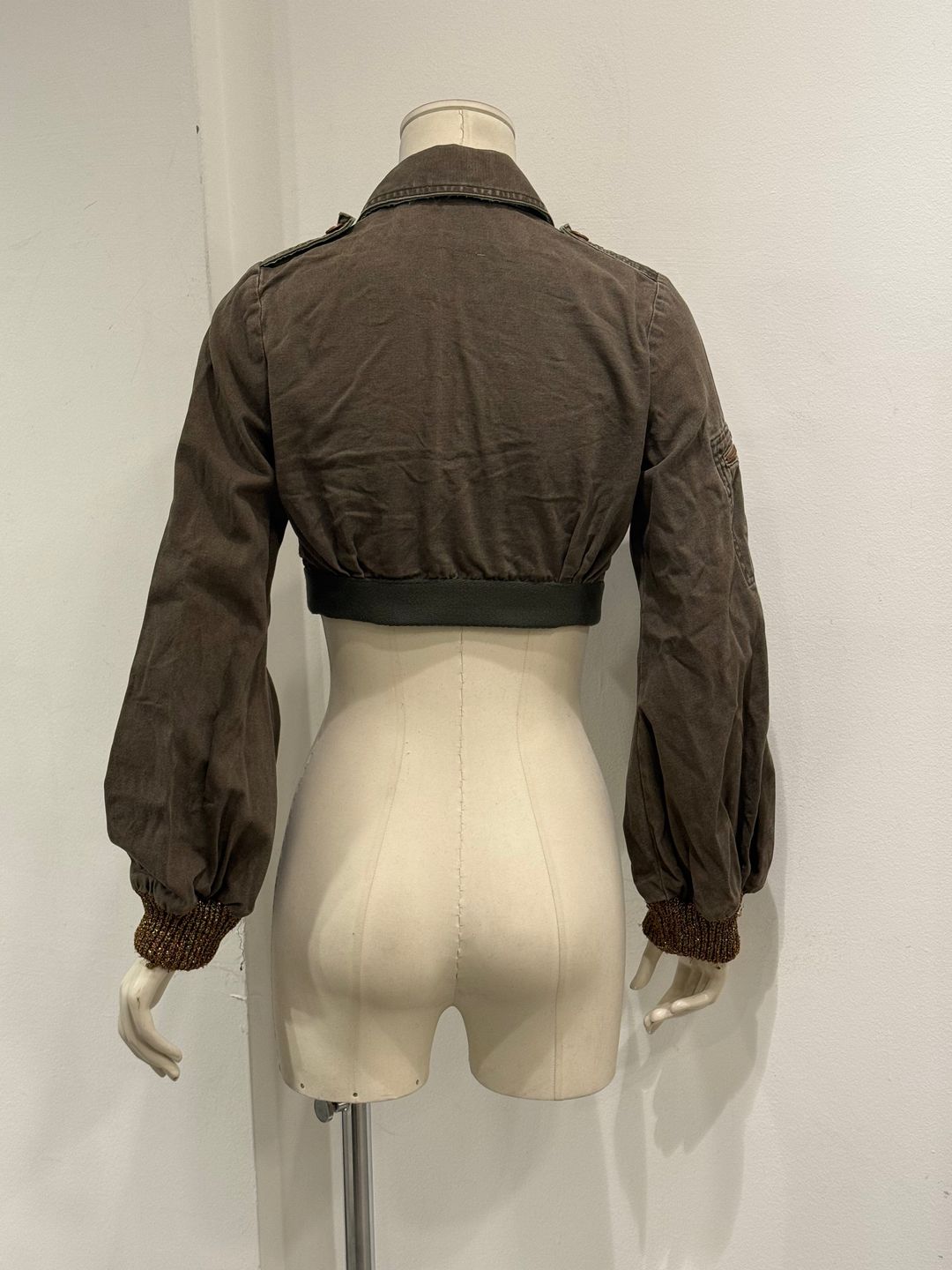 Thumbnail 1b5f51e1-c2ef-4fe2-b0e9-3dfb2eb1fcc0