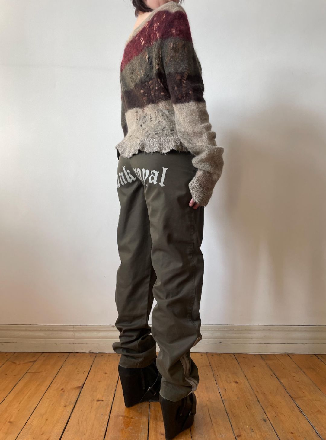 Thumbnail 4c5ad33b-4fb9-4212-a806-138c214969d3