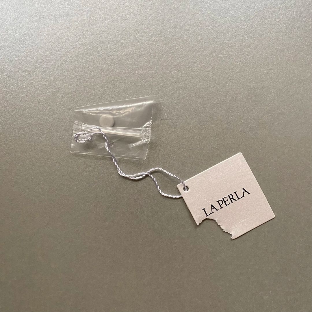 Thumbnail 71d1f738-f6b7-4ee0-9a47-e16f19672368