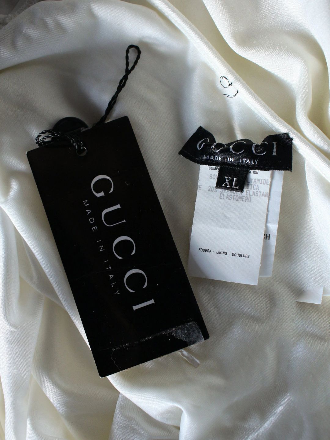 Thumbnail 32df1228-c850-497d-8315-f77d2f901db0