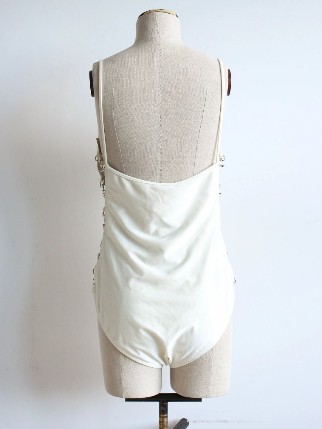 Thumbnail 10192a9f-51a6-45f9-91e2-e30484c24e5d