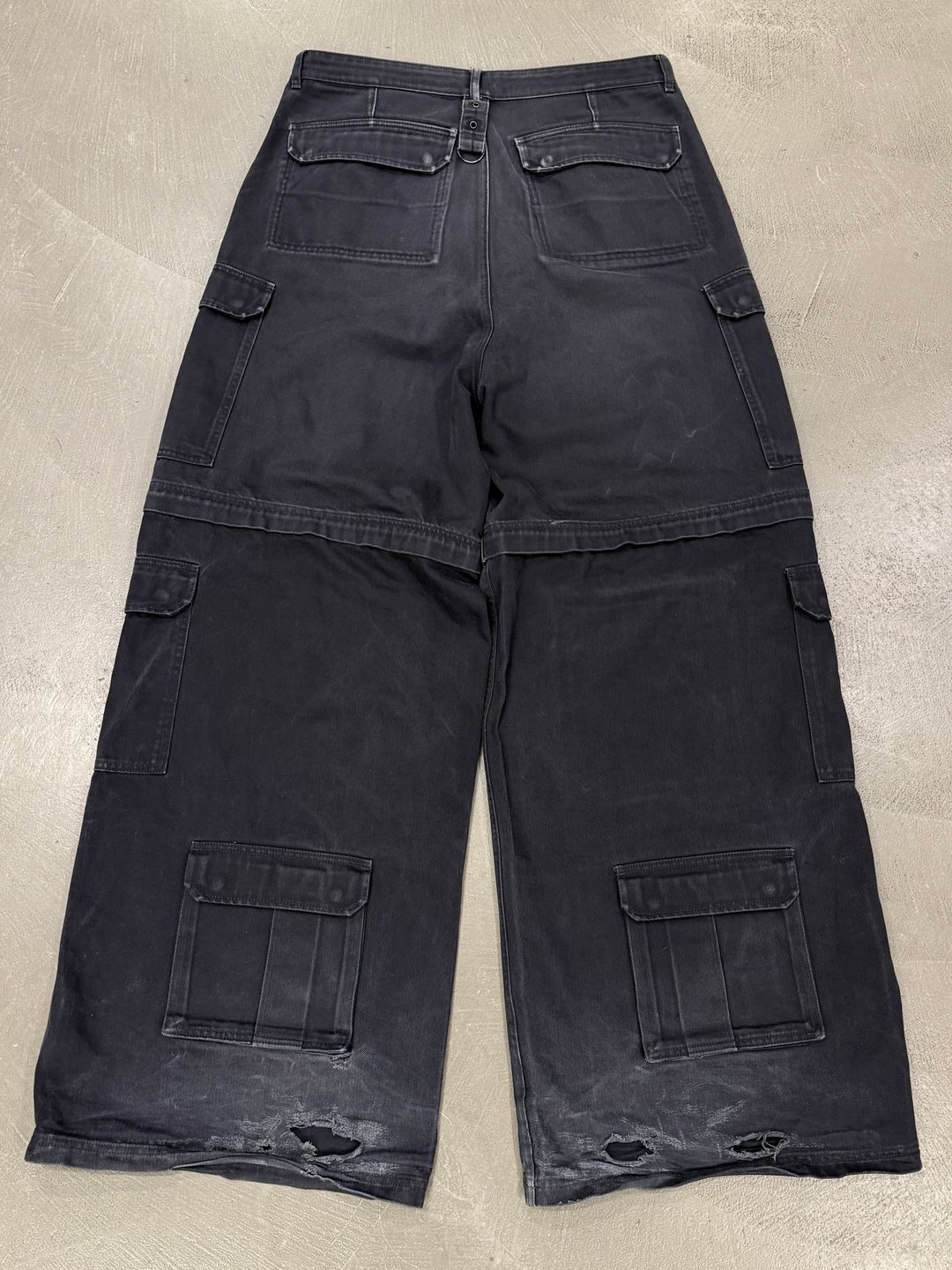 Thumbnail 85977d4d-202a-406a-8398-83ab8aada336